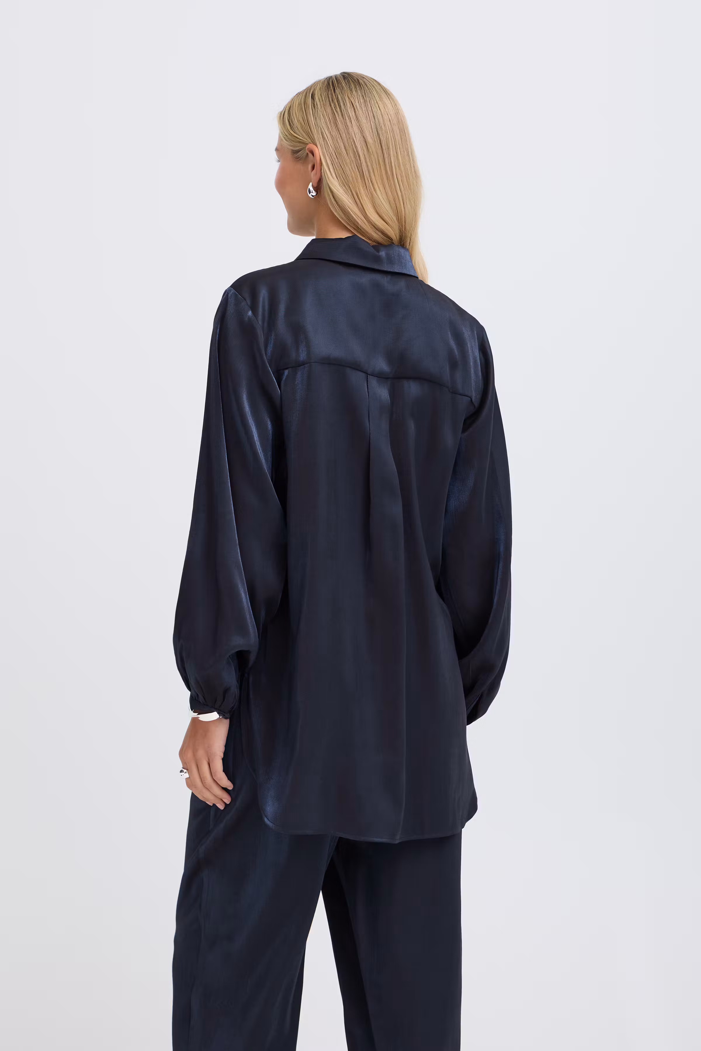 FRHIRA Blouse LOOKBOOK BACK 20618668-194011