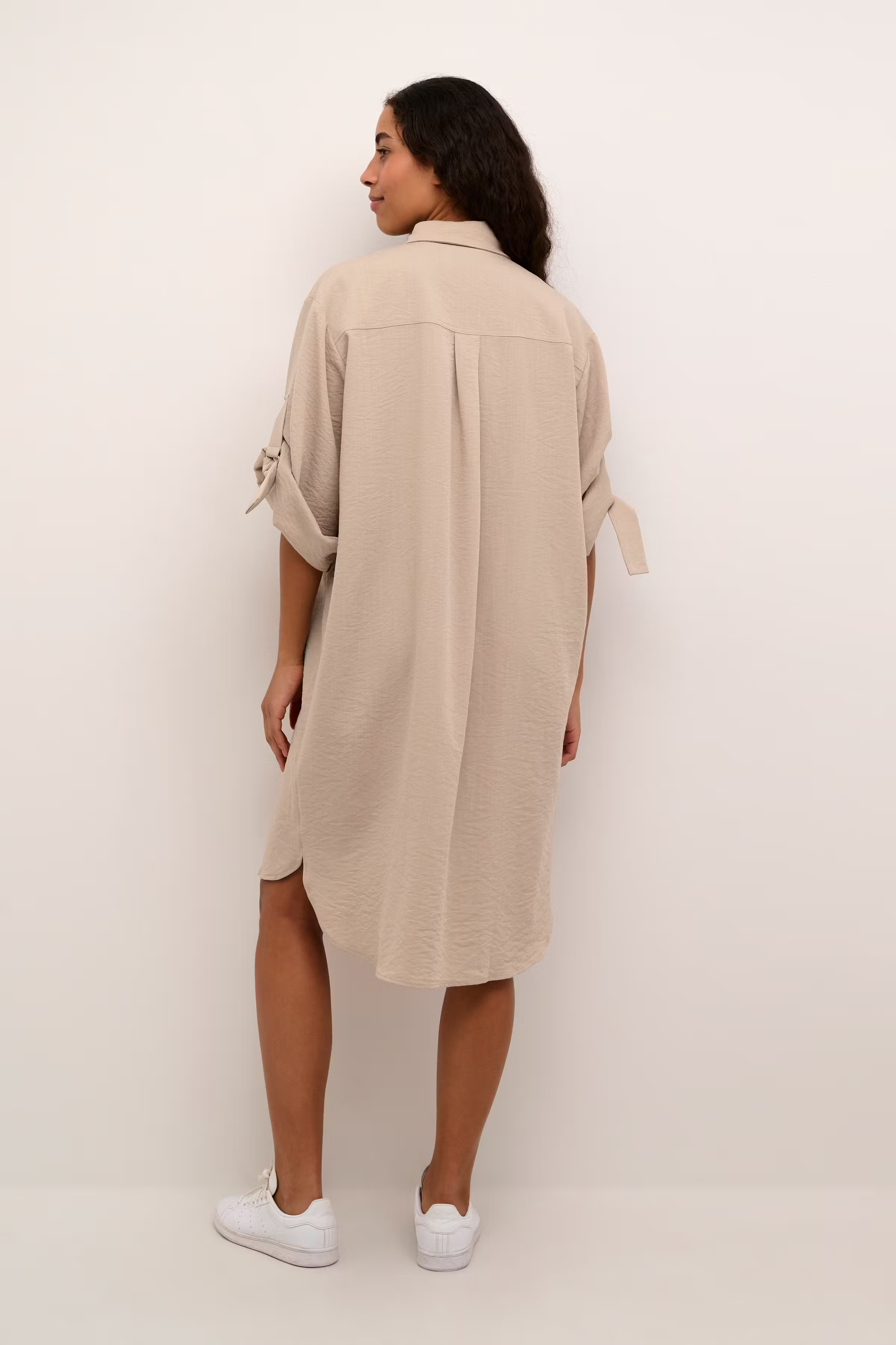 KAelenor Kjole LOOKBOOK BACK 10508801-151305