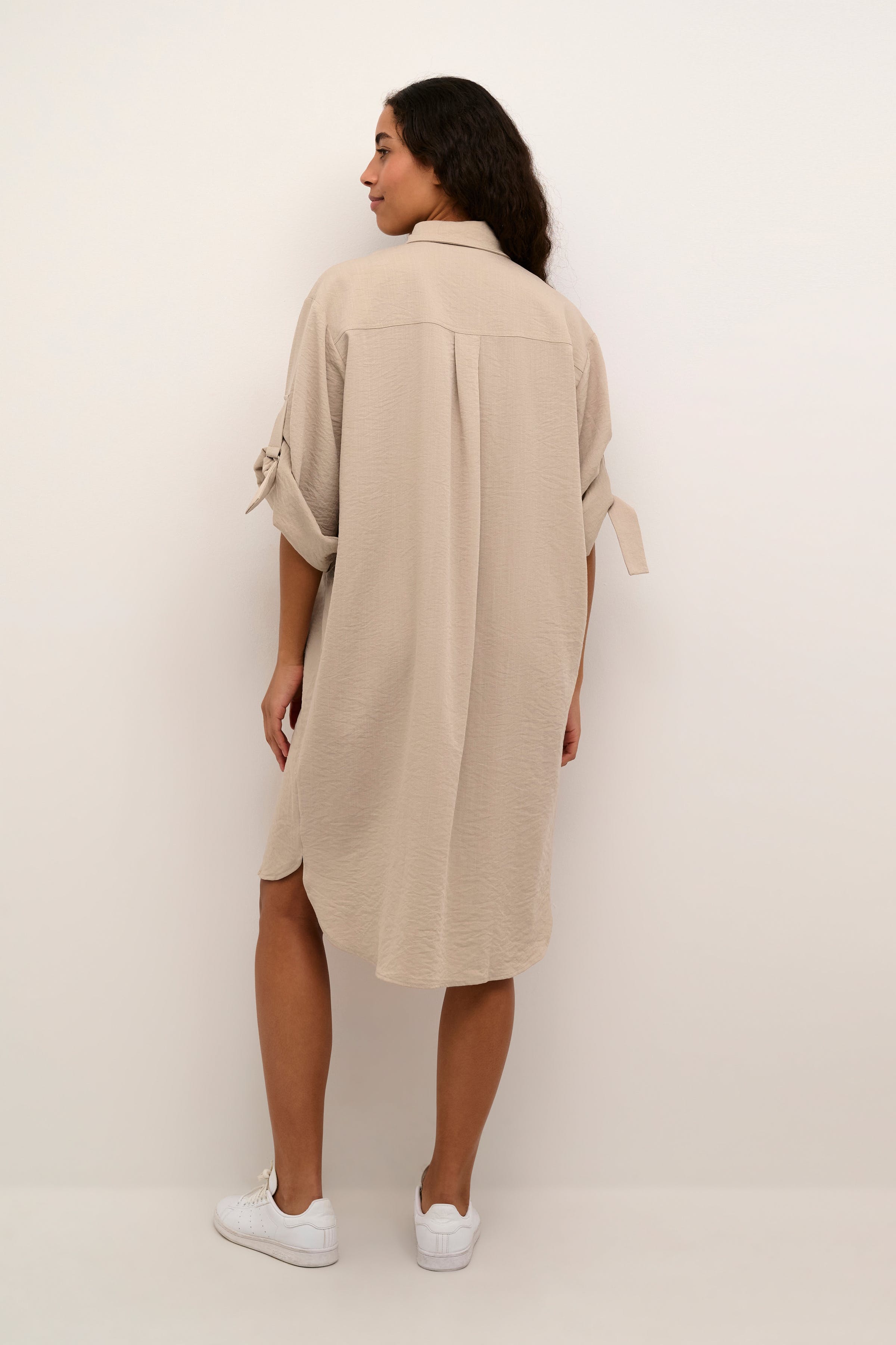 KAelenor Klänning LOOKBOOK BACK 10508801-151305