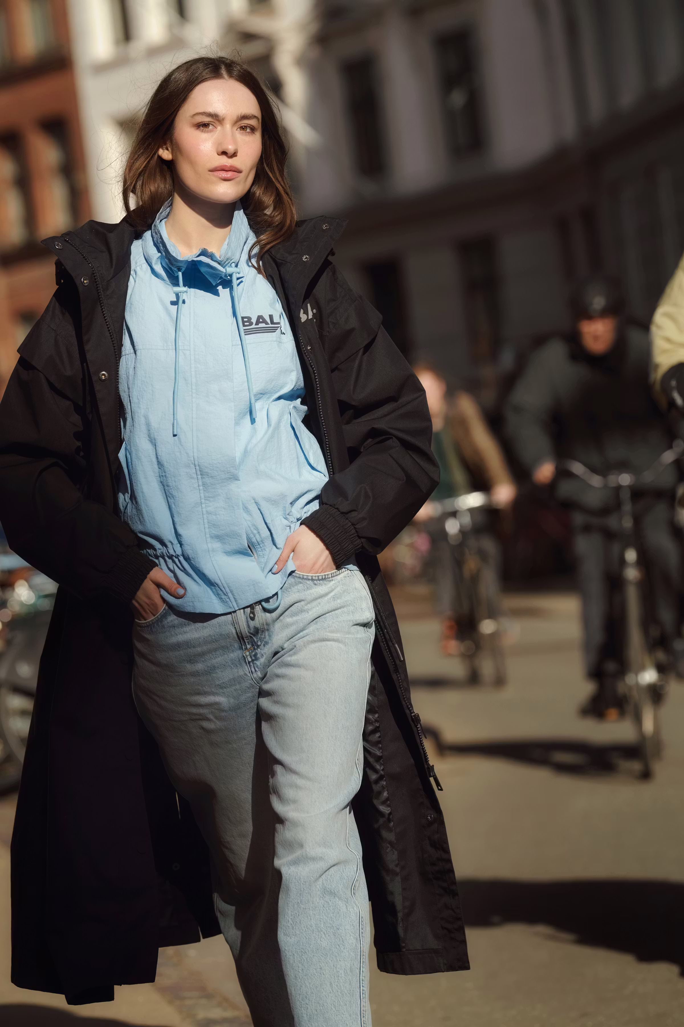 BAPIOGGIA Mantel LOCATION NONE 50405110-193911