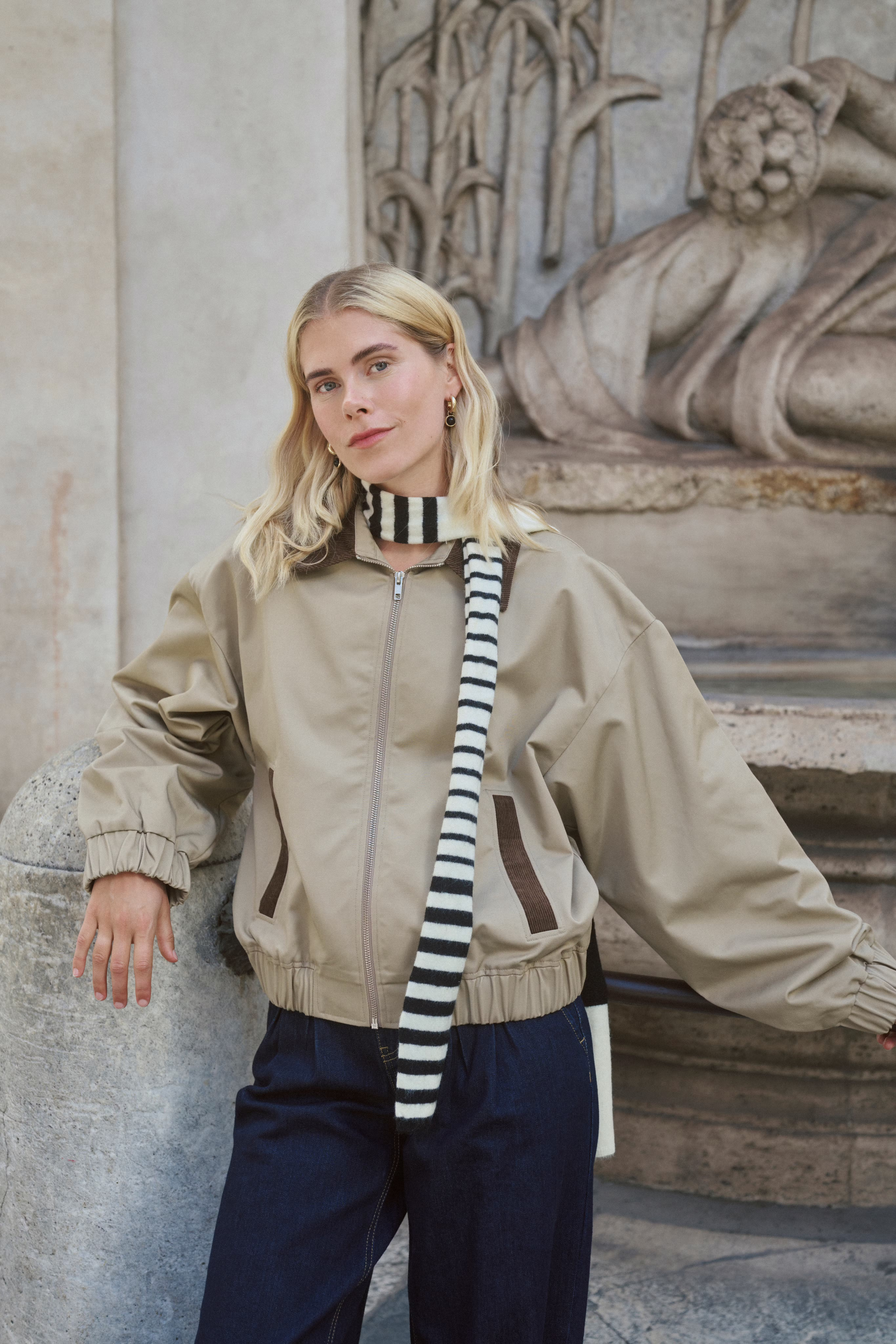 CUsasha Jacka med manchesterkrage LOCATION NONE 50112575-171009