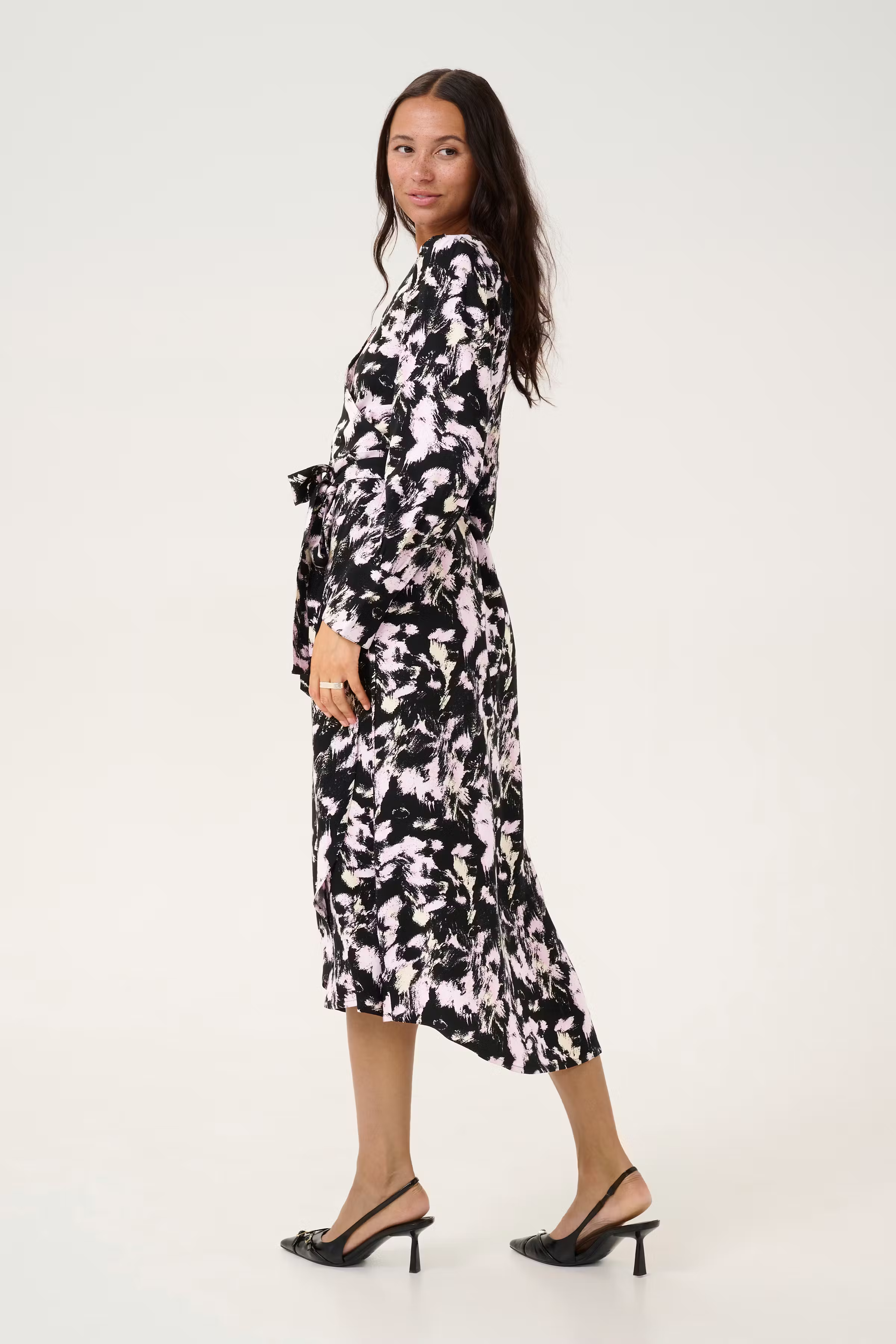 KAlura Kleid LOOKBOOK BACK 10509434-106823