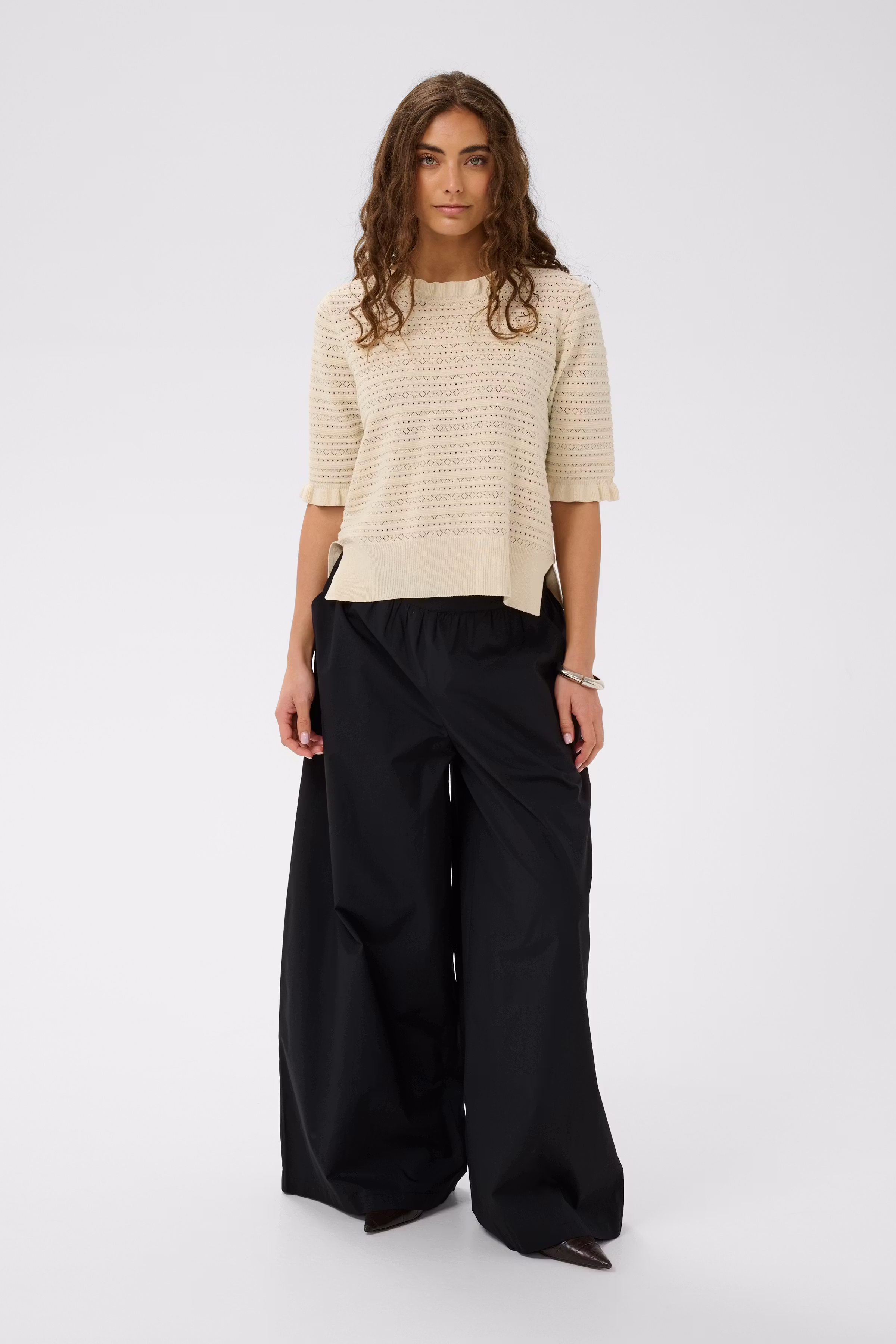 CUjila Byxor LOOKBOOK FRONT 50112774-500012