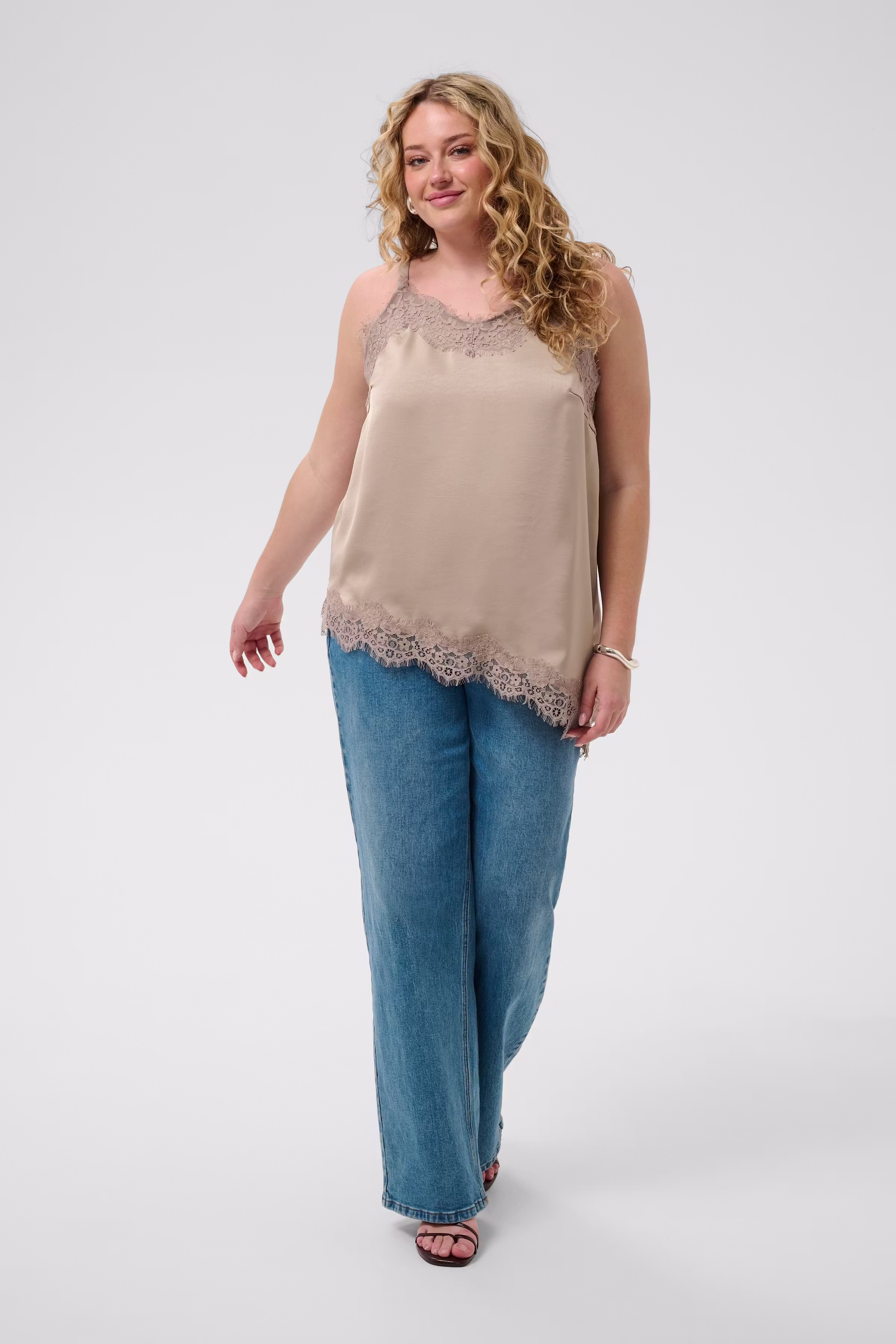 KCjanie Top LOOKBOOK FRONT 10584626-106908