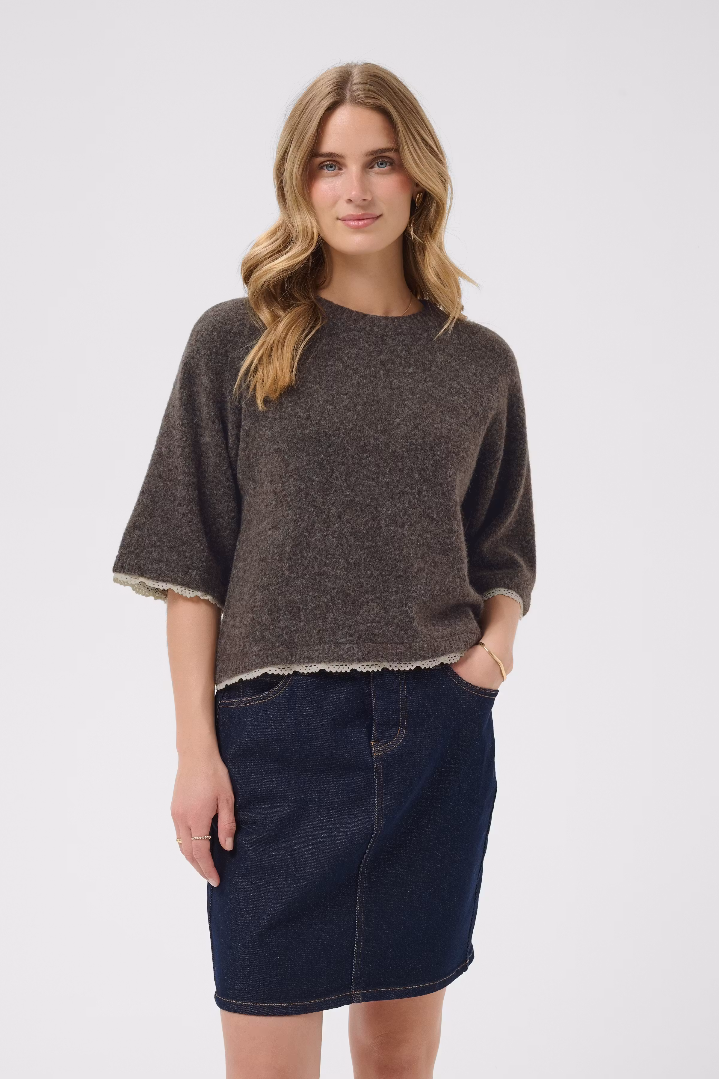 CRKibana Pullover LOOKBOOK FRONT 10615619-1910161