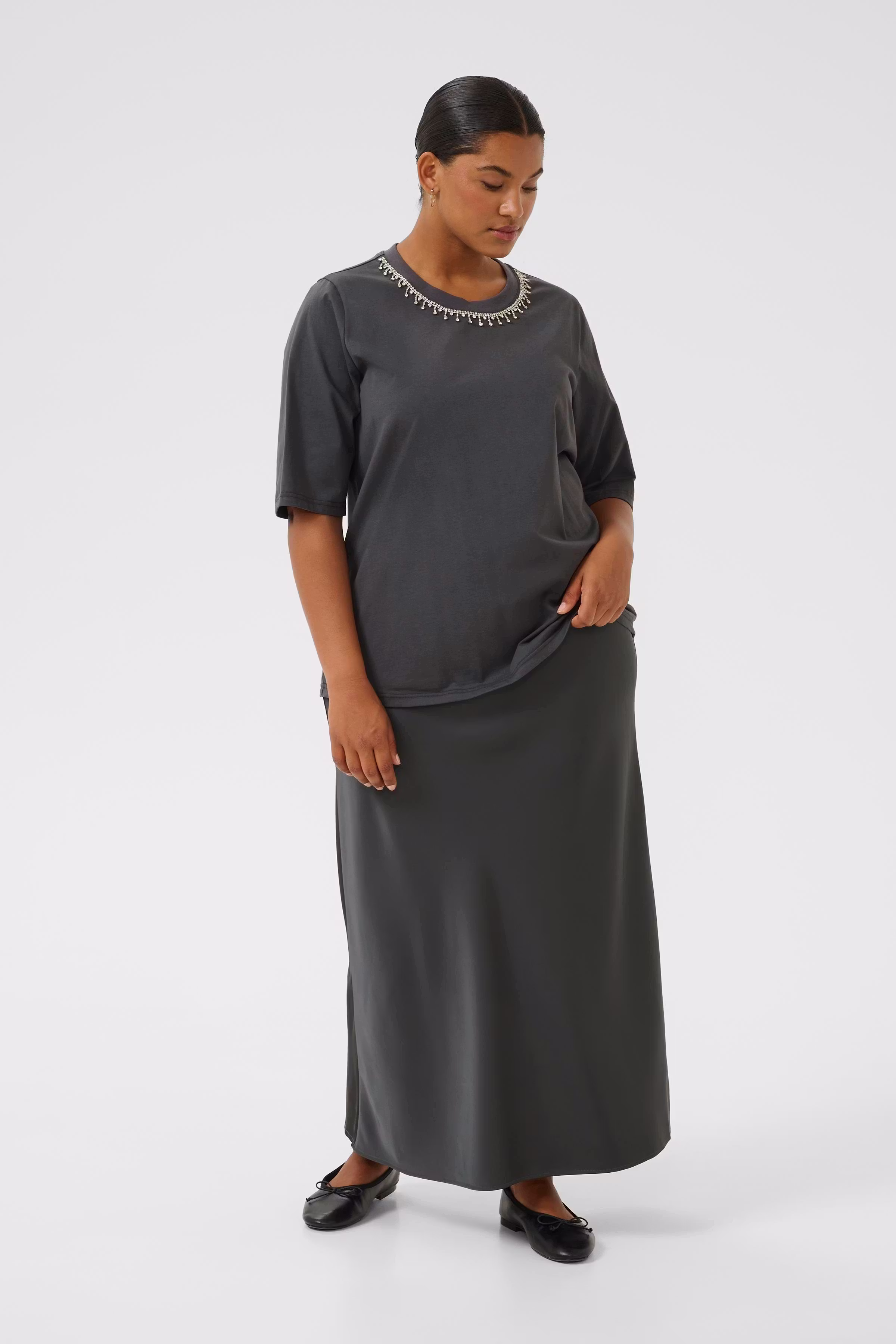 KChelena T-shirt LOOKBOOK FRONT 10583637-190205