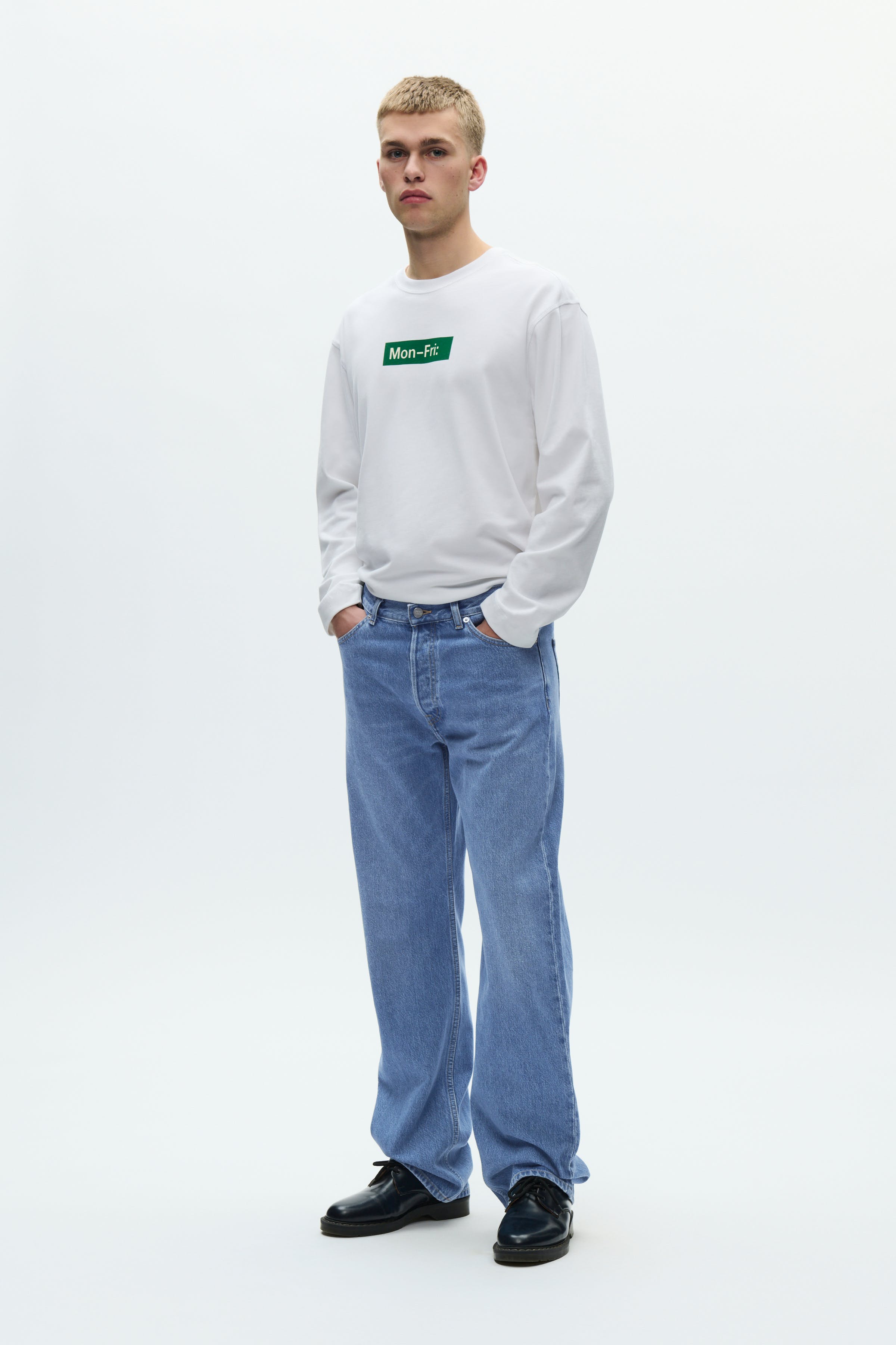 WWType 2 Jeans LOOKBOOK FRONT 30251600-304313