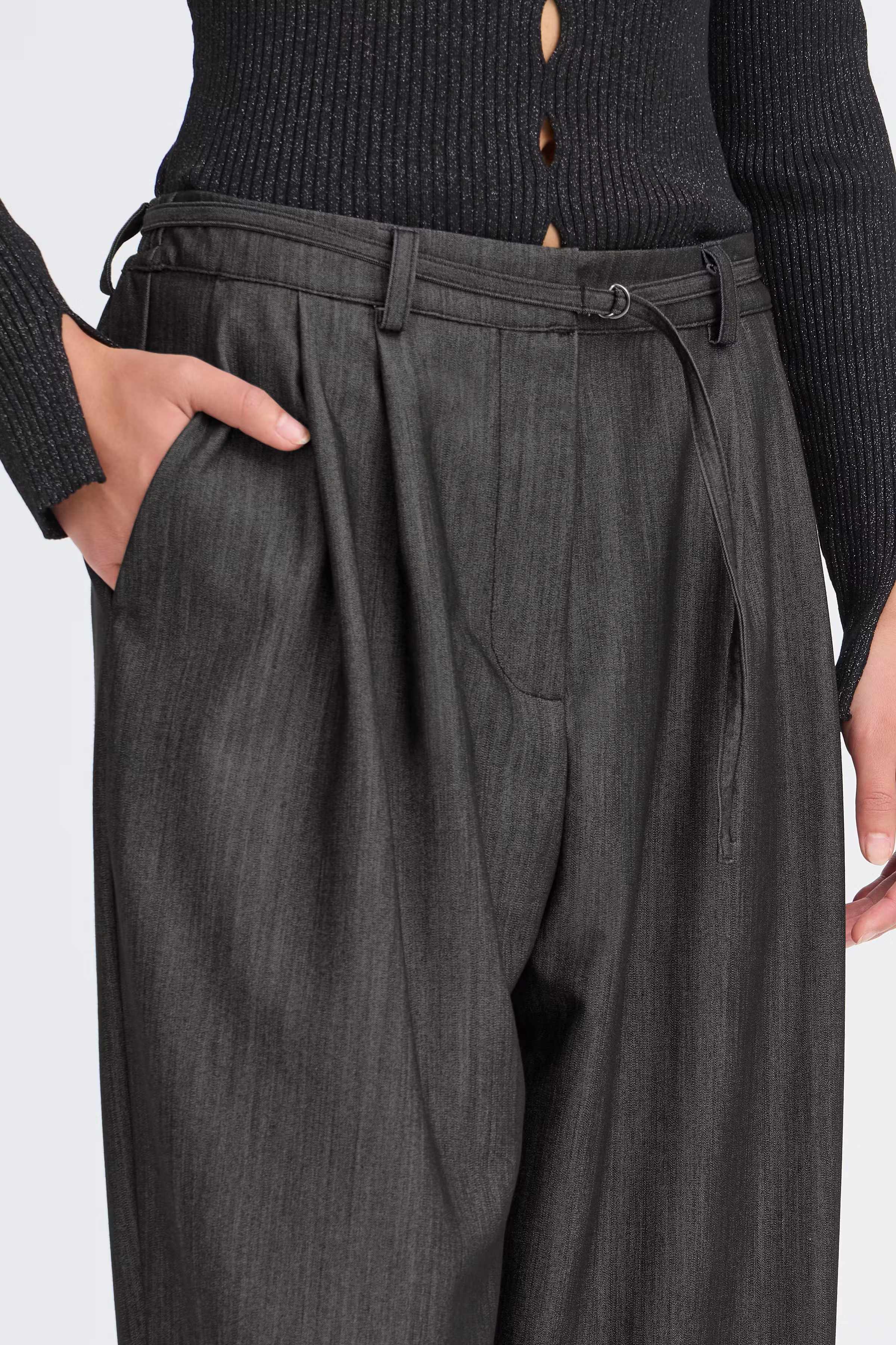 IHLIVOLA Bukser LOOKBOOK DETAIL 20124740-194008