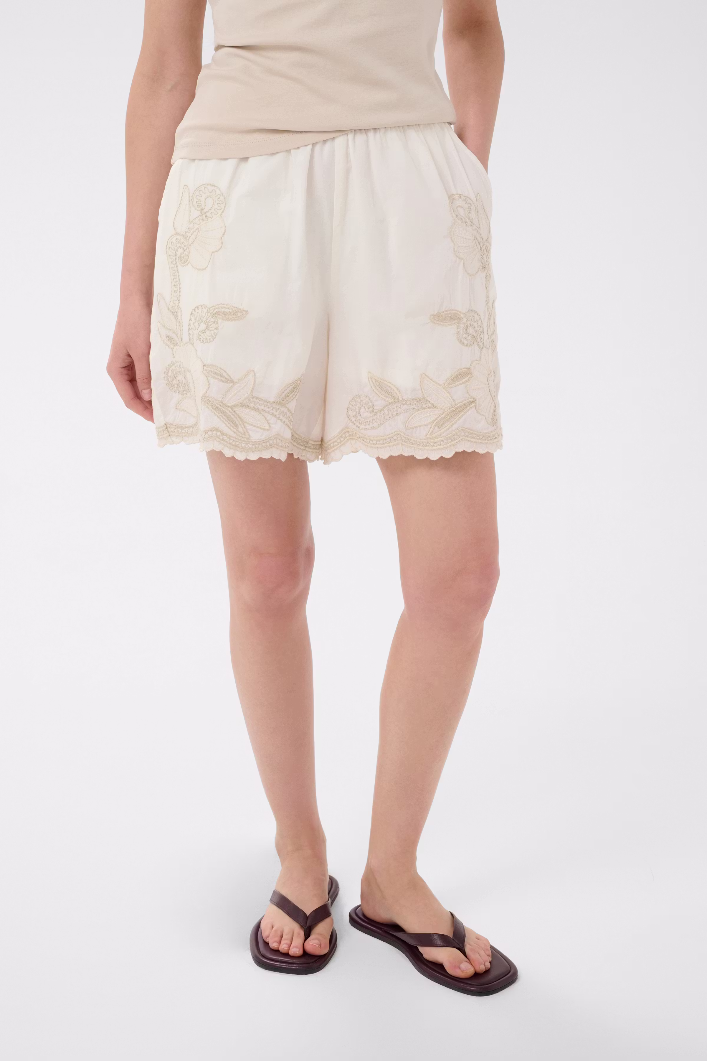 BitjaPW Shorts LOOKBOOK FRONT 30310558-304951