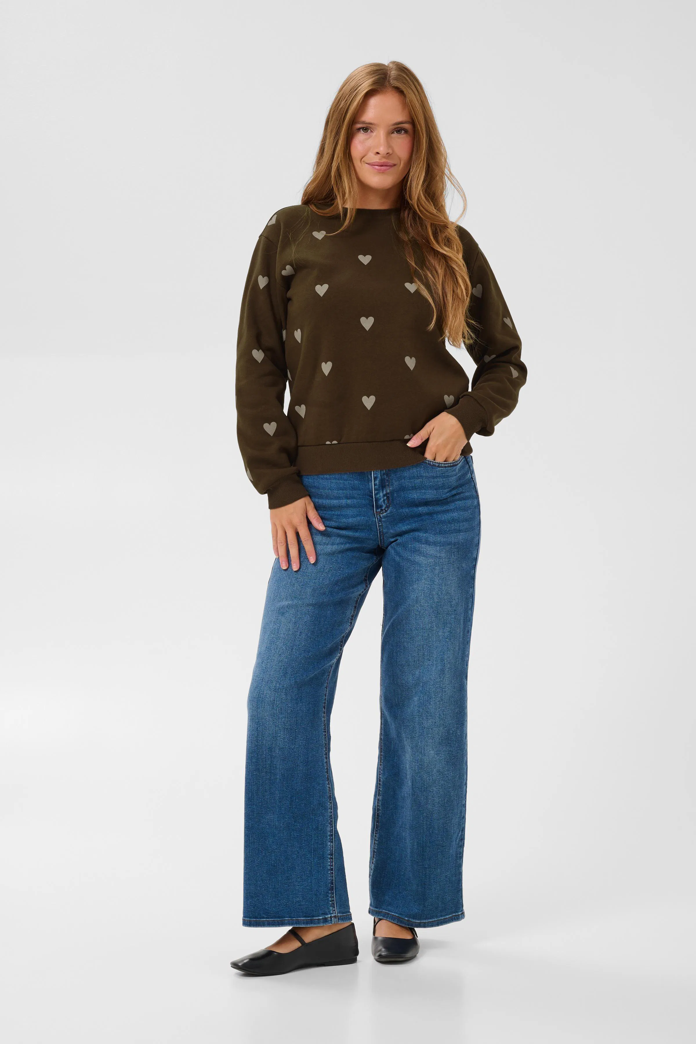 KAmabel Sweatshirt LOOKBOOK FRONT 10511922-1000559