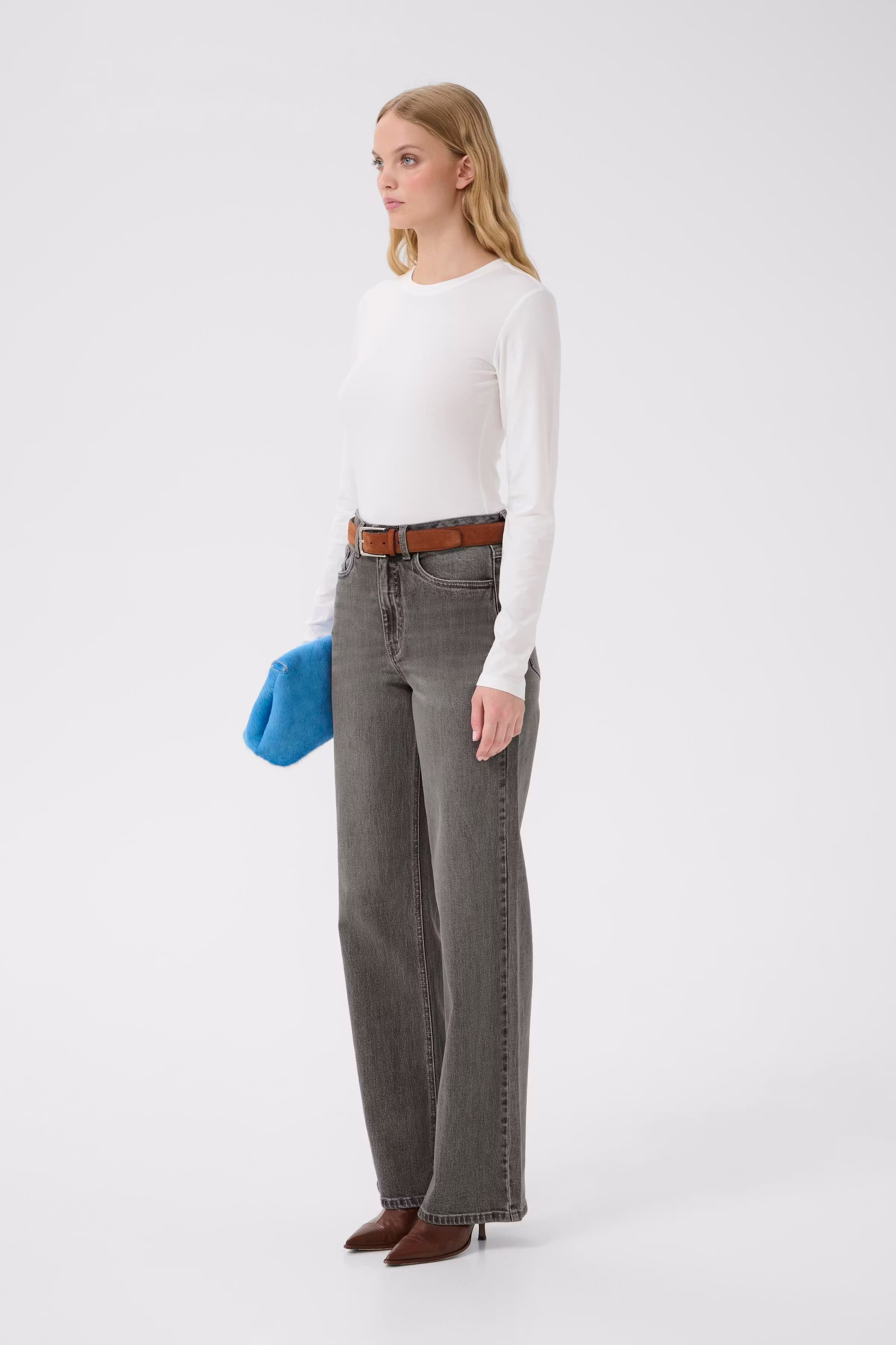 GZzolani Jeans LOOKBOOK FRONT 10910876-102235