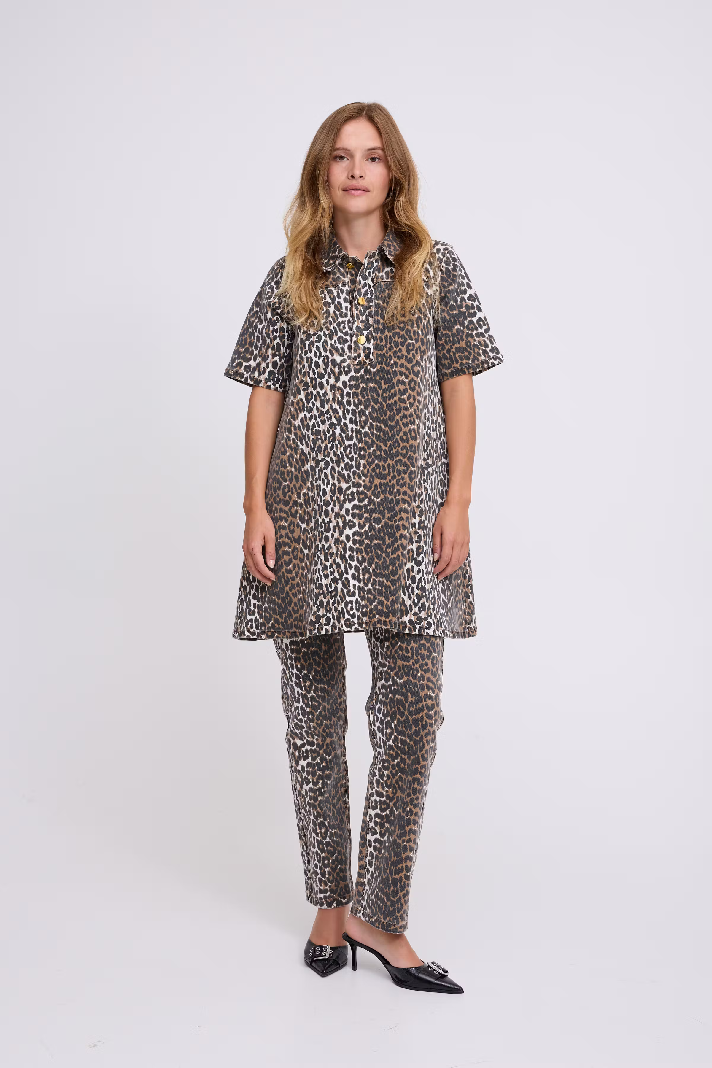 PXJANNAH UHW Jeans Straight Leg LOCATION NONE 50208788-203129