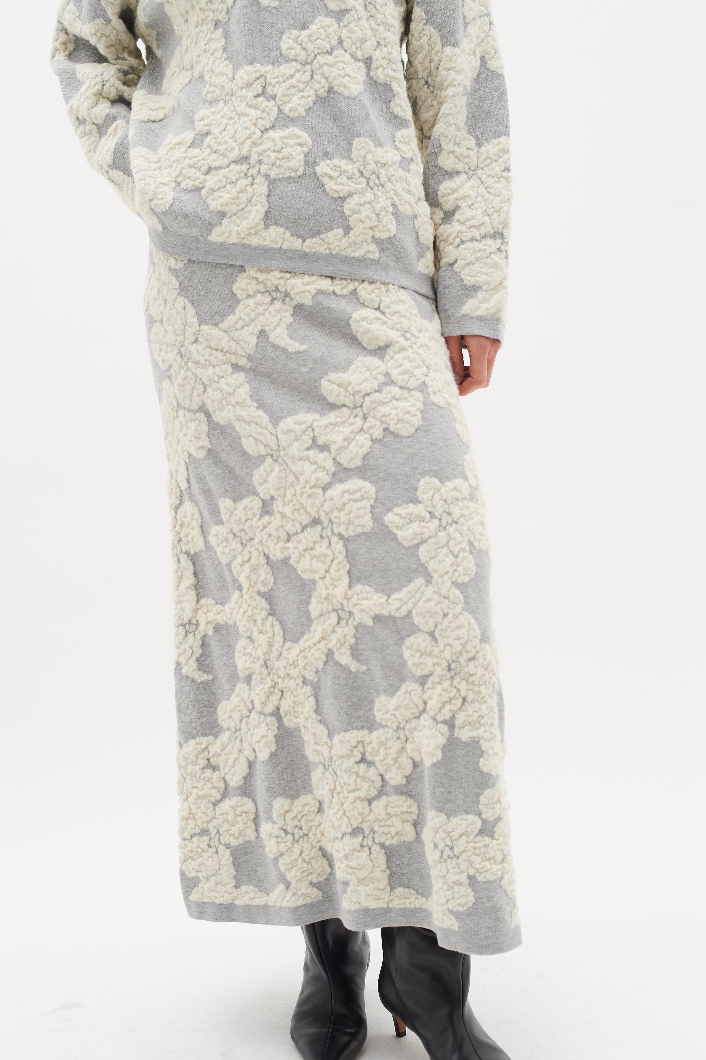 JianaIW Skjørt LOOKBOOK FRONT 30109628-303158