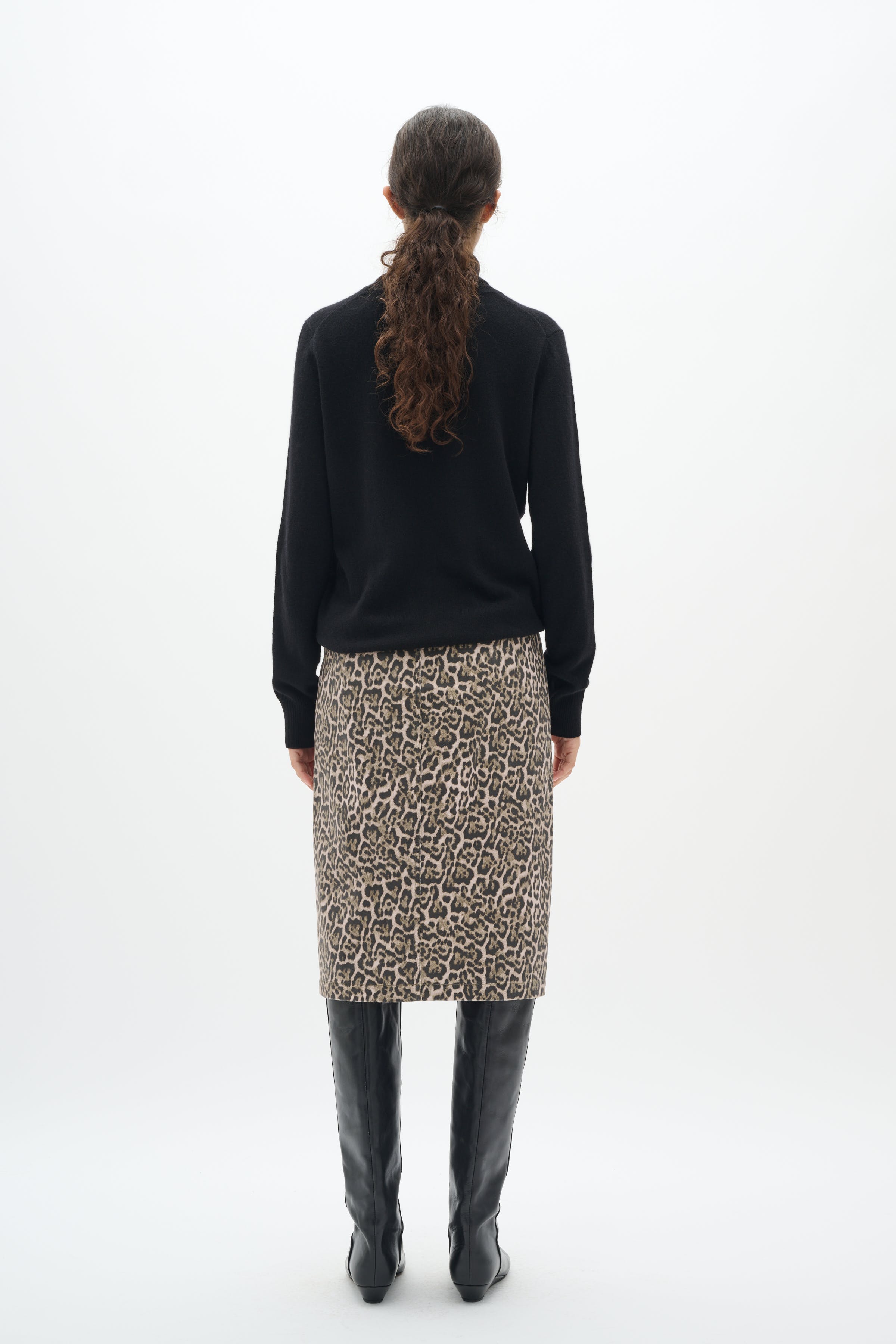 RiverIW leopard Rock LOOKBOOK BACK 30110454-300824