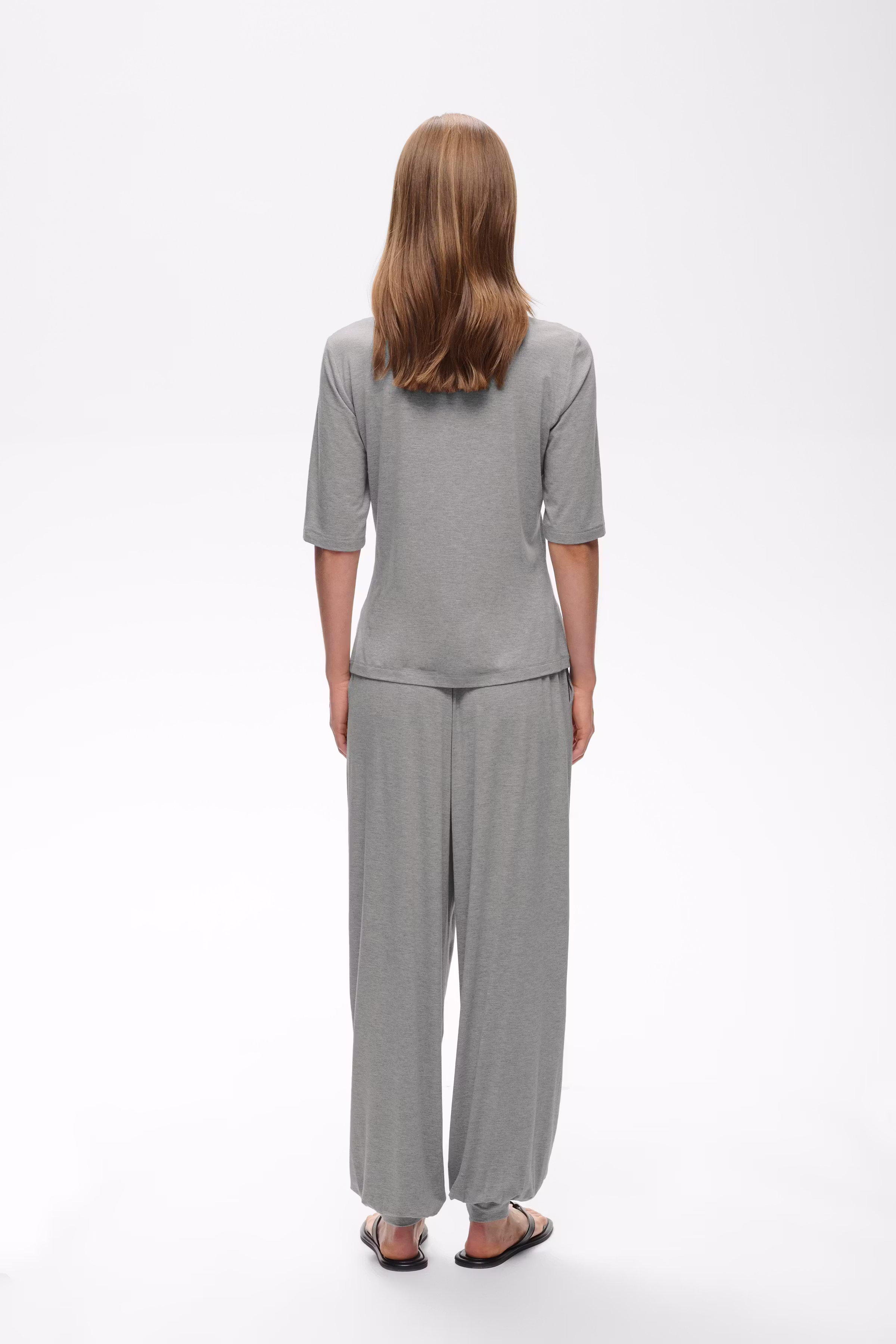 TalishaIW T-shirt LOOKBOOK BACK 30111317-1813041
