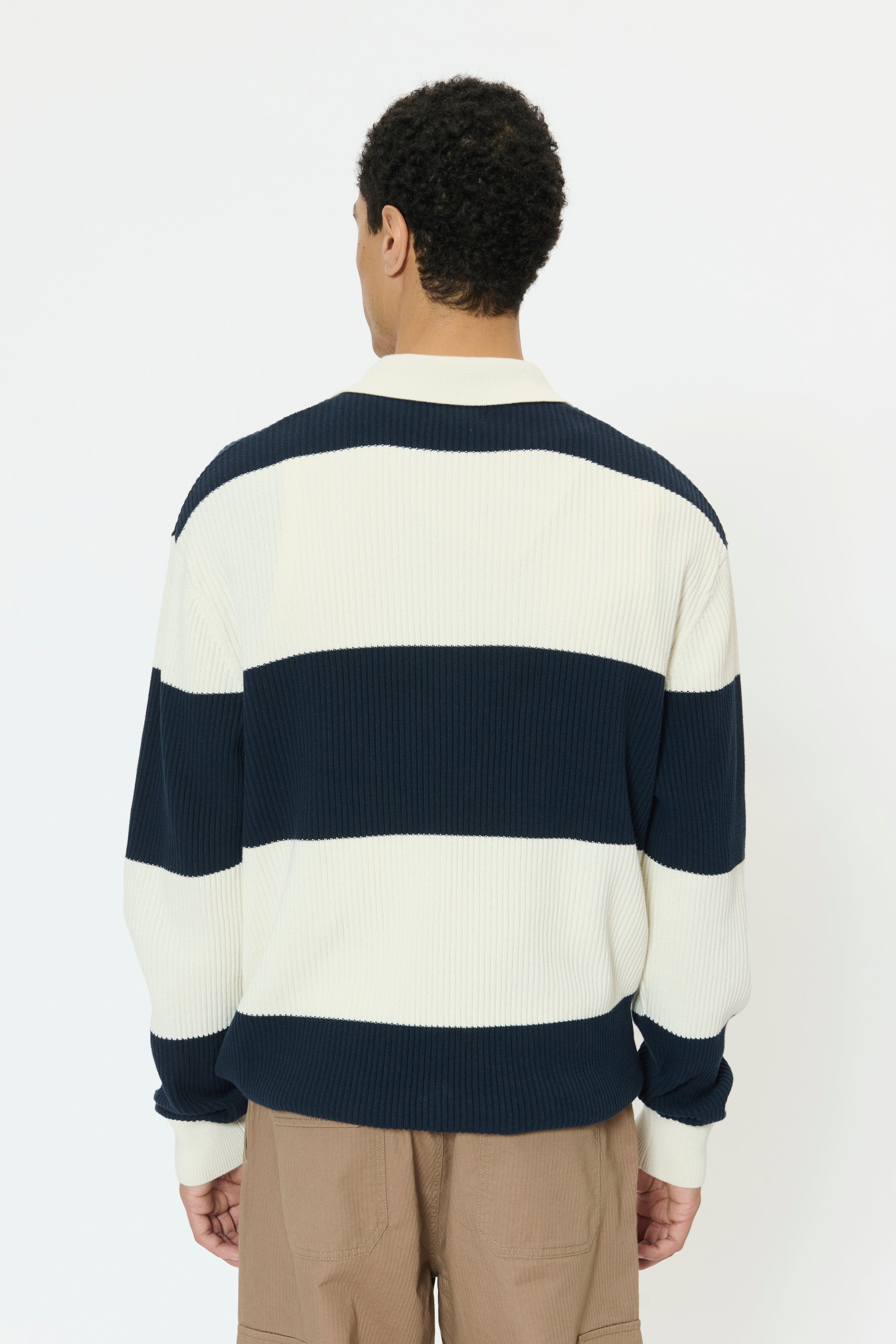 MArugbo Pullover LOOKBOOK BACK 30208962-194011