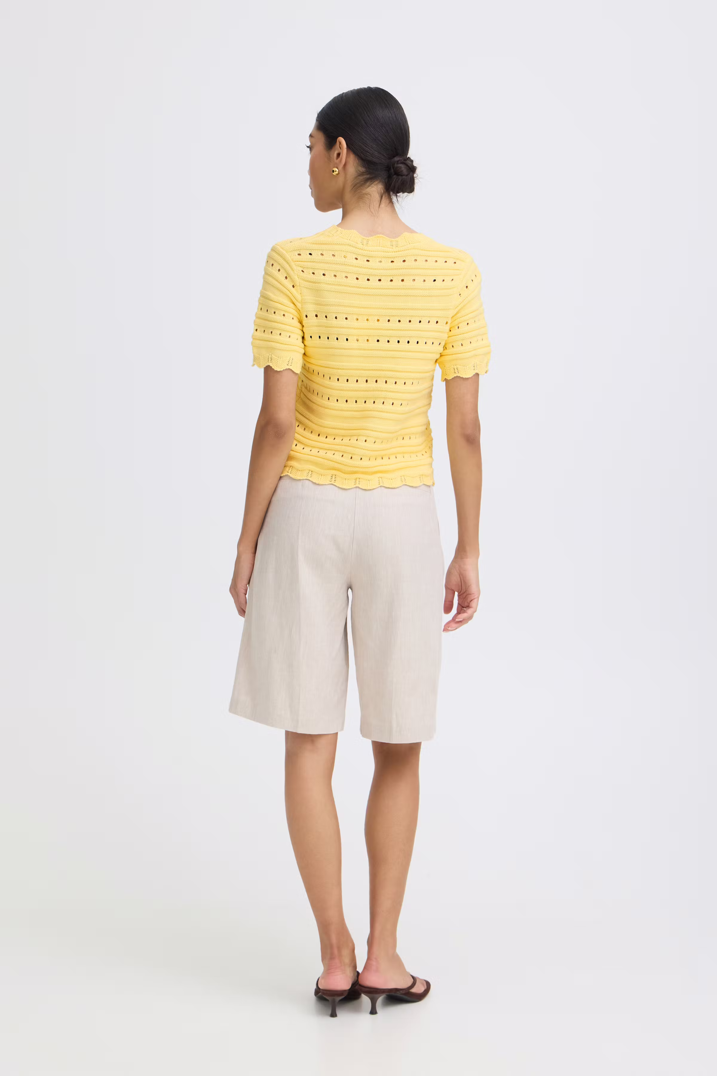 BYNASKI Cardigan LOOKBOOK BACK 20818889-110619