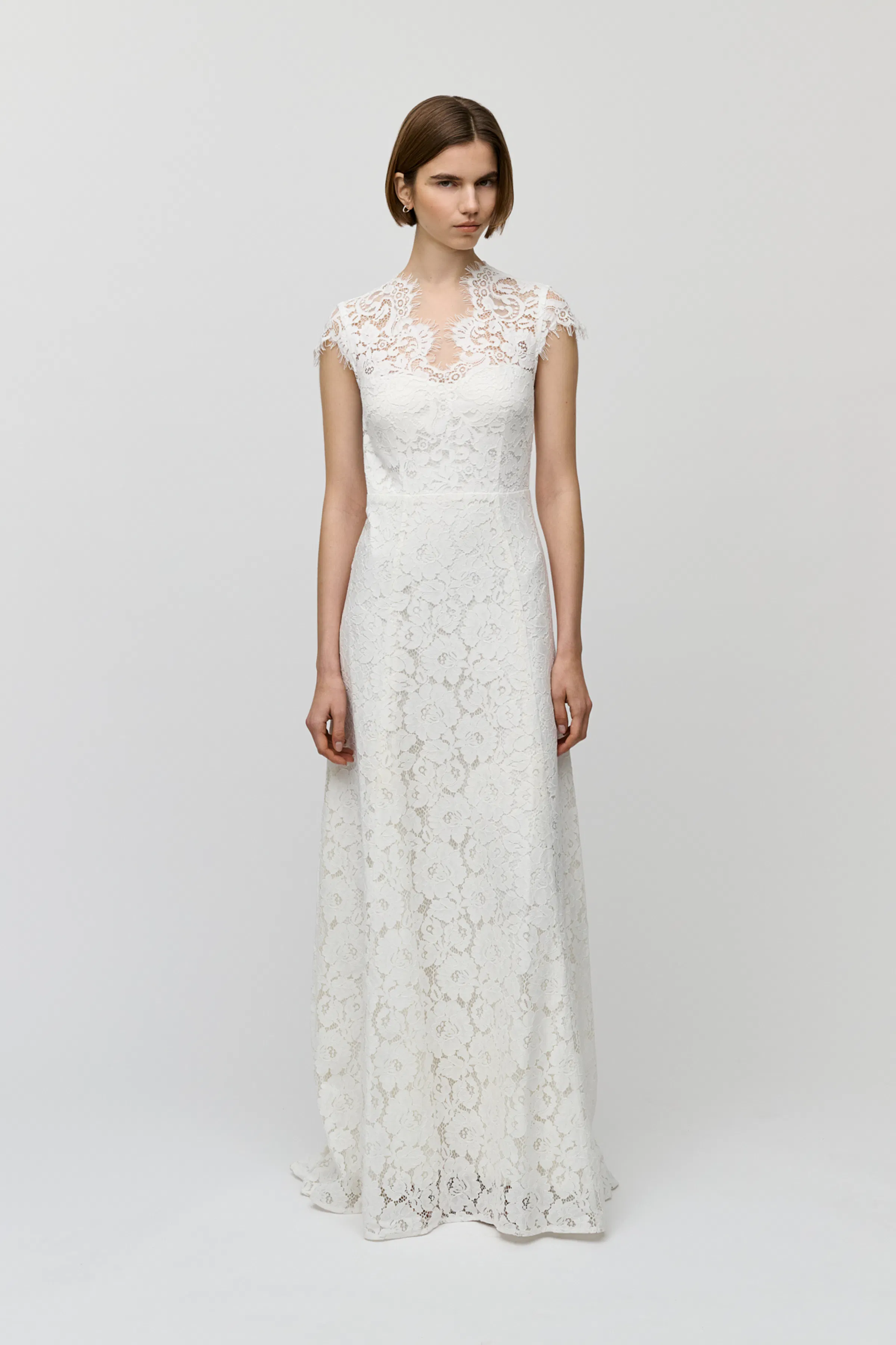 DANIELLA Dress LOOKBOOK FRONT 30600734-WH010