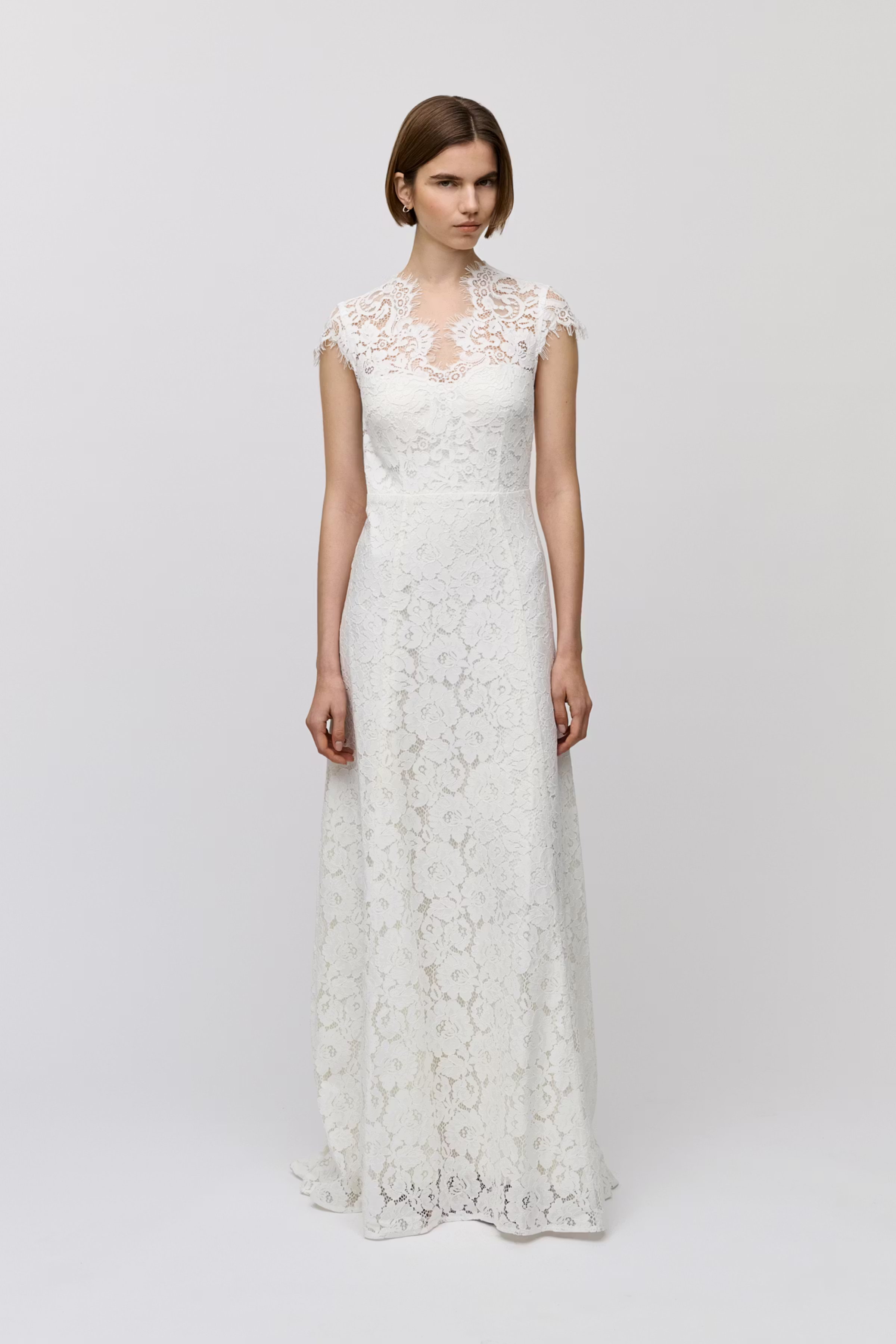 DANIELLA Dress LOOKBOOK FRONT 30600734-WH010