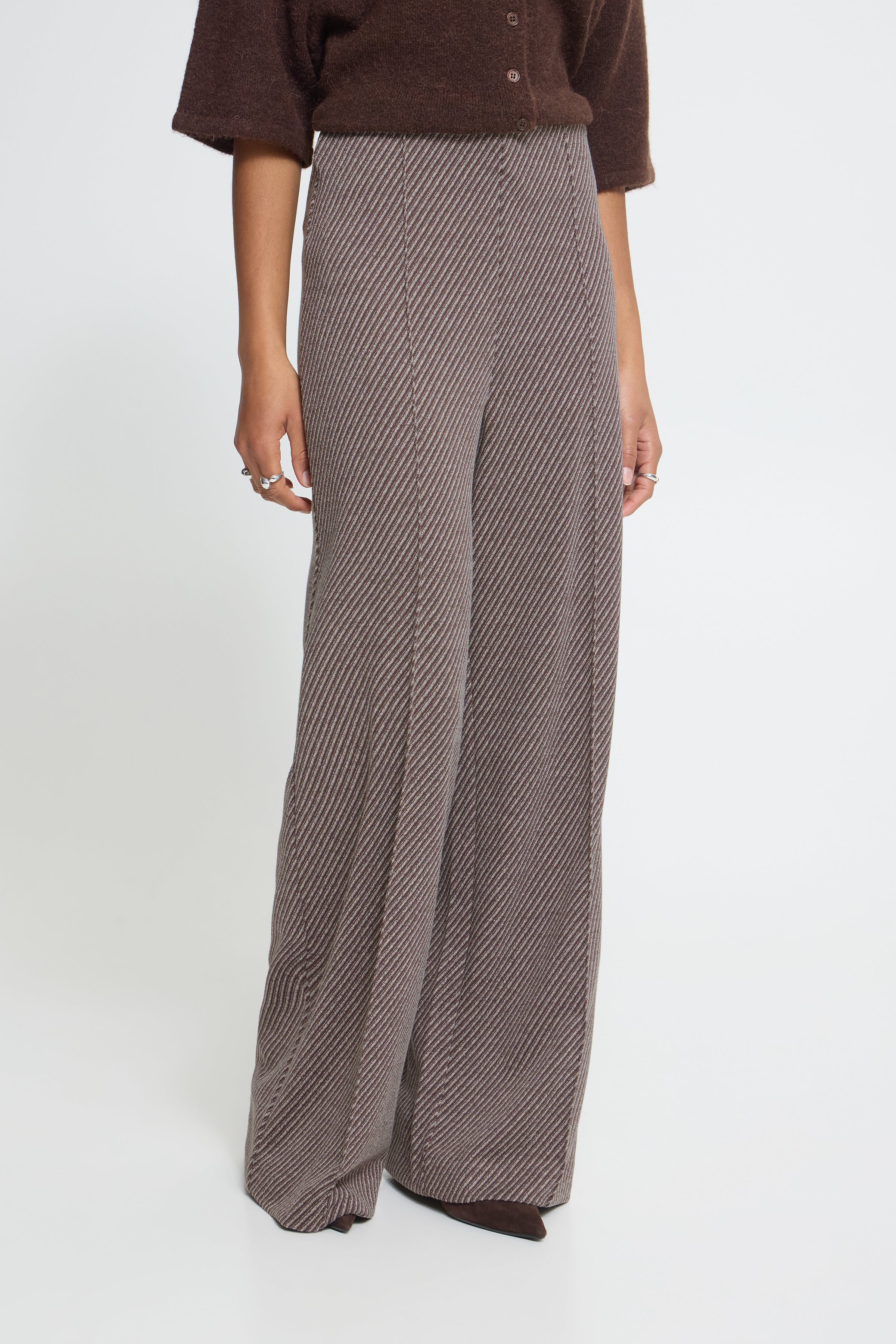 IHKATE Bukser LOOKBOOK FRONT 20127083-900009668
