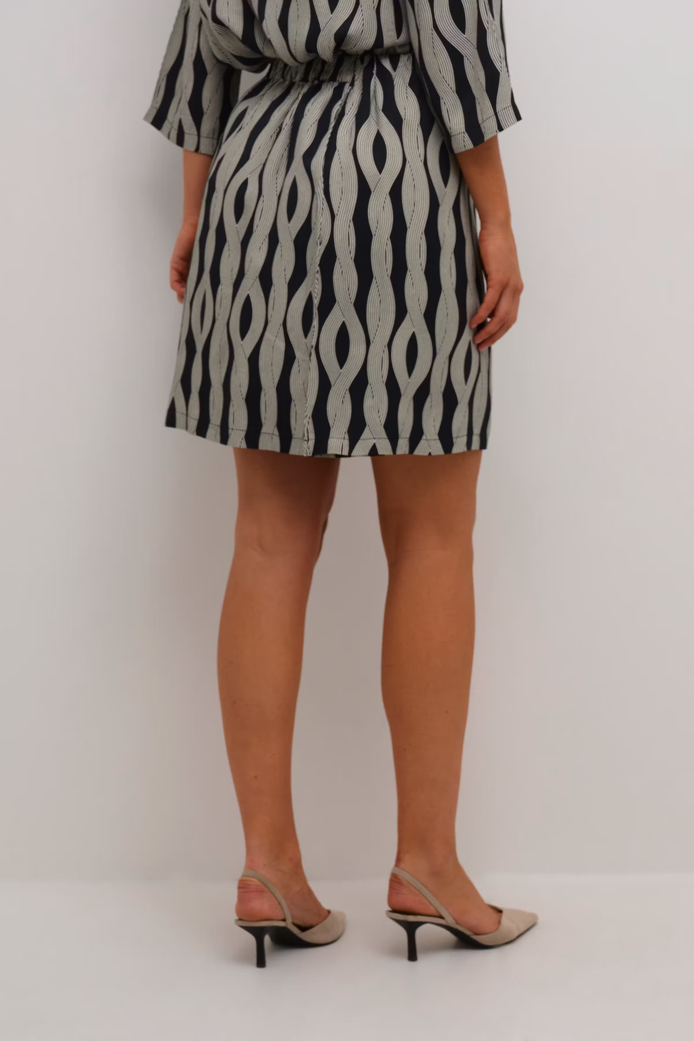 KAcarlbie Rock LOOKBOOK BACK 10508350-105443