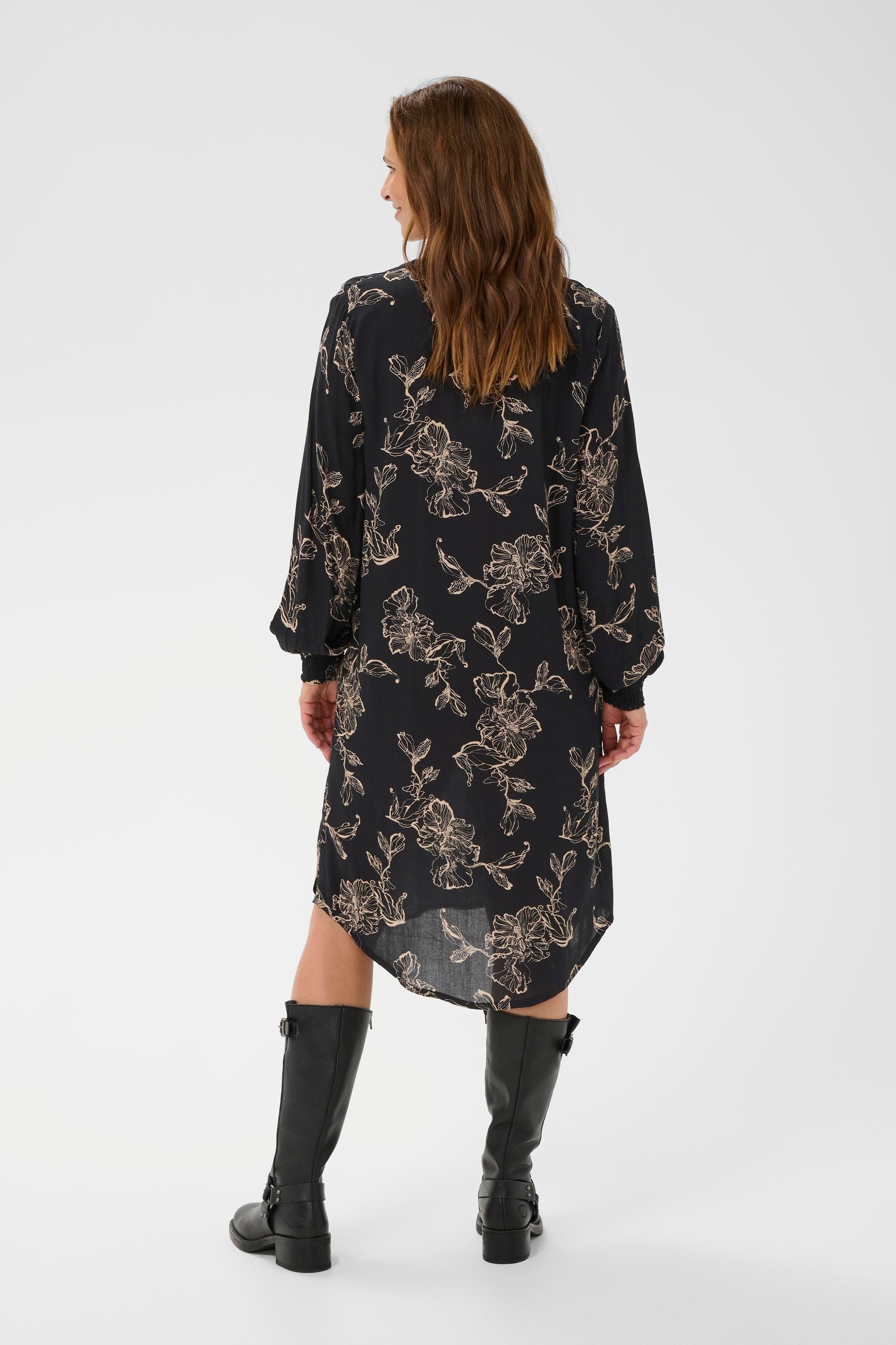 BPemilia KlÃ¤nning LOOKBOOK BACK 40200053-108677