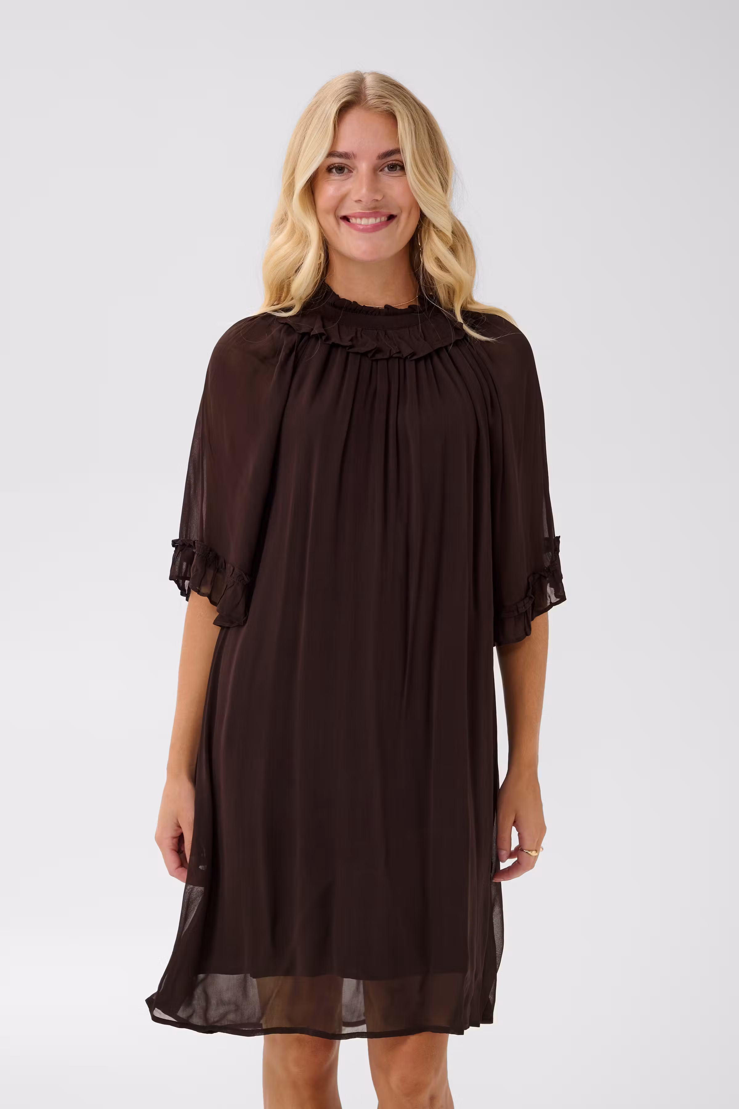 CRCelma Jurk LOOKBOOK FRONT 10615625-191016