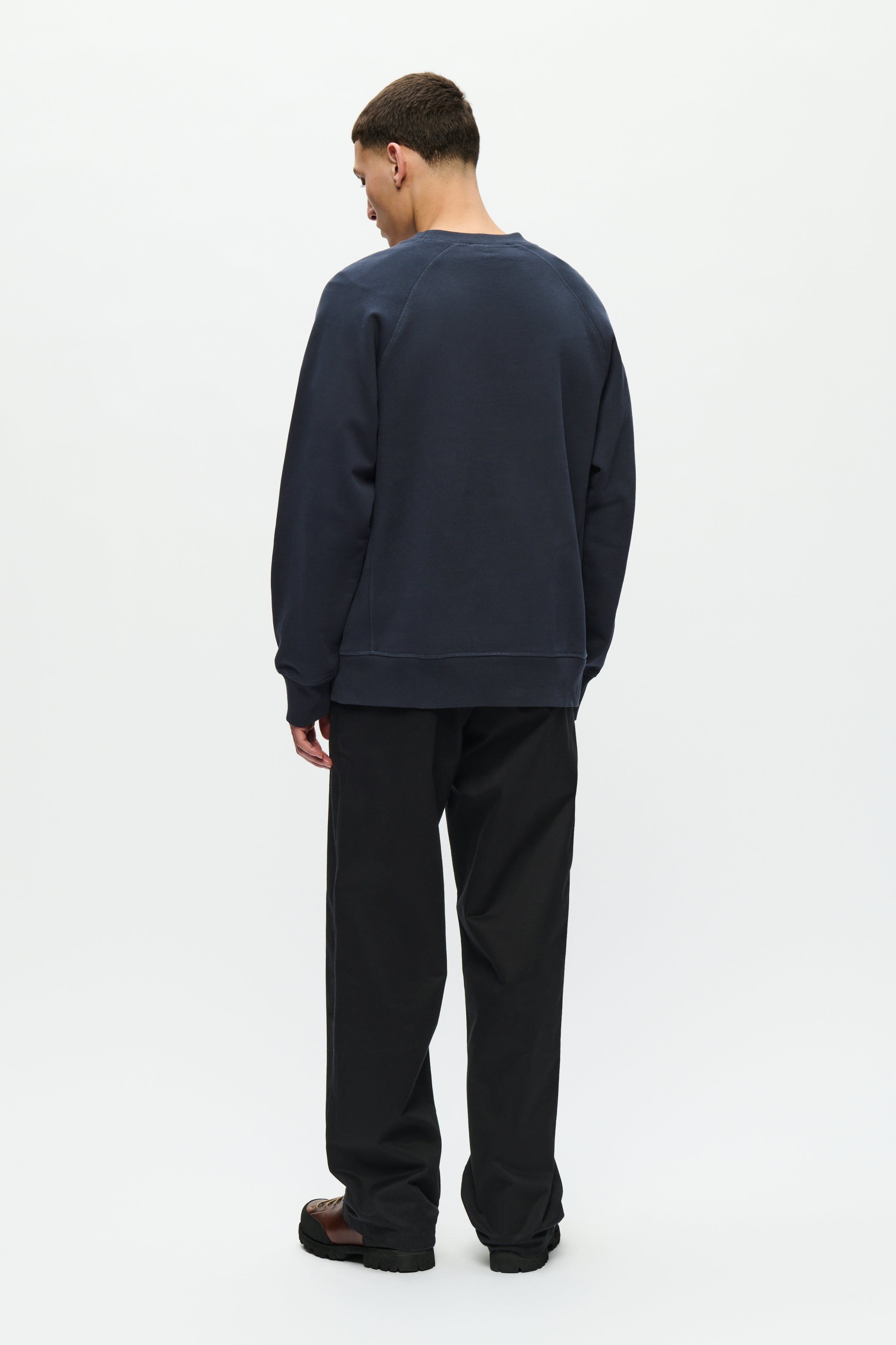 WWHester Sweatshirt LOOKBOOK BACK 30251551-194011