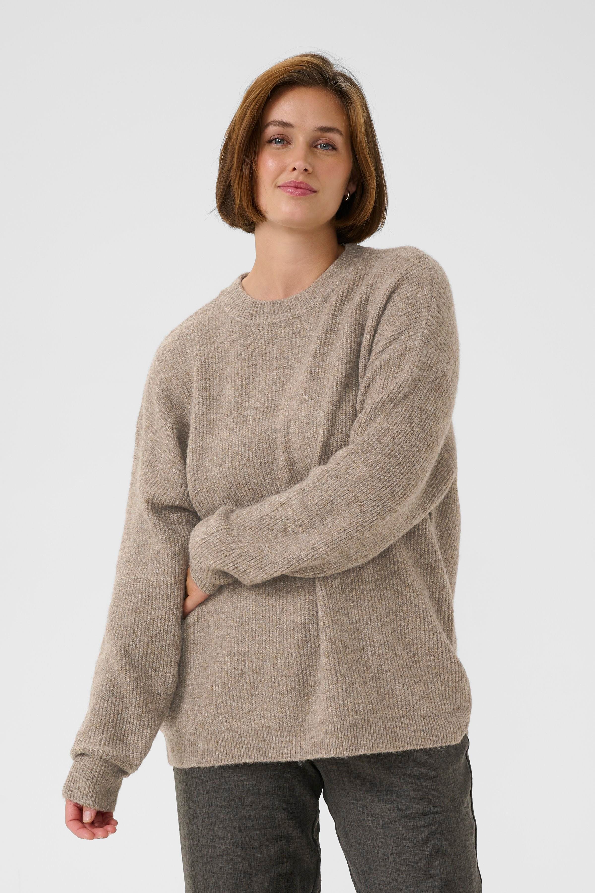 BPamanda Pullover LOOKBOOK FRONT 40200084-1813041