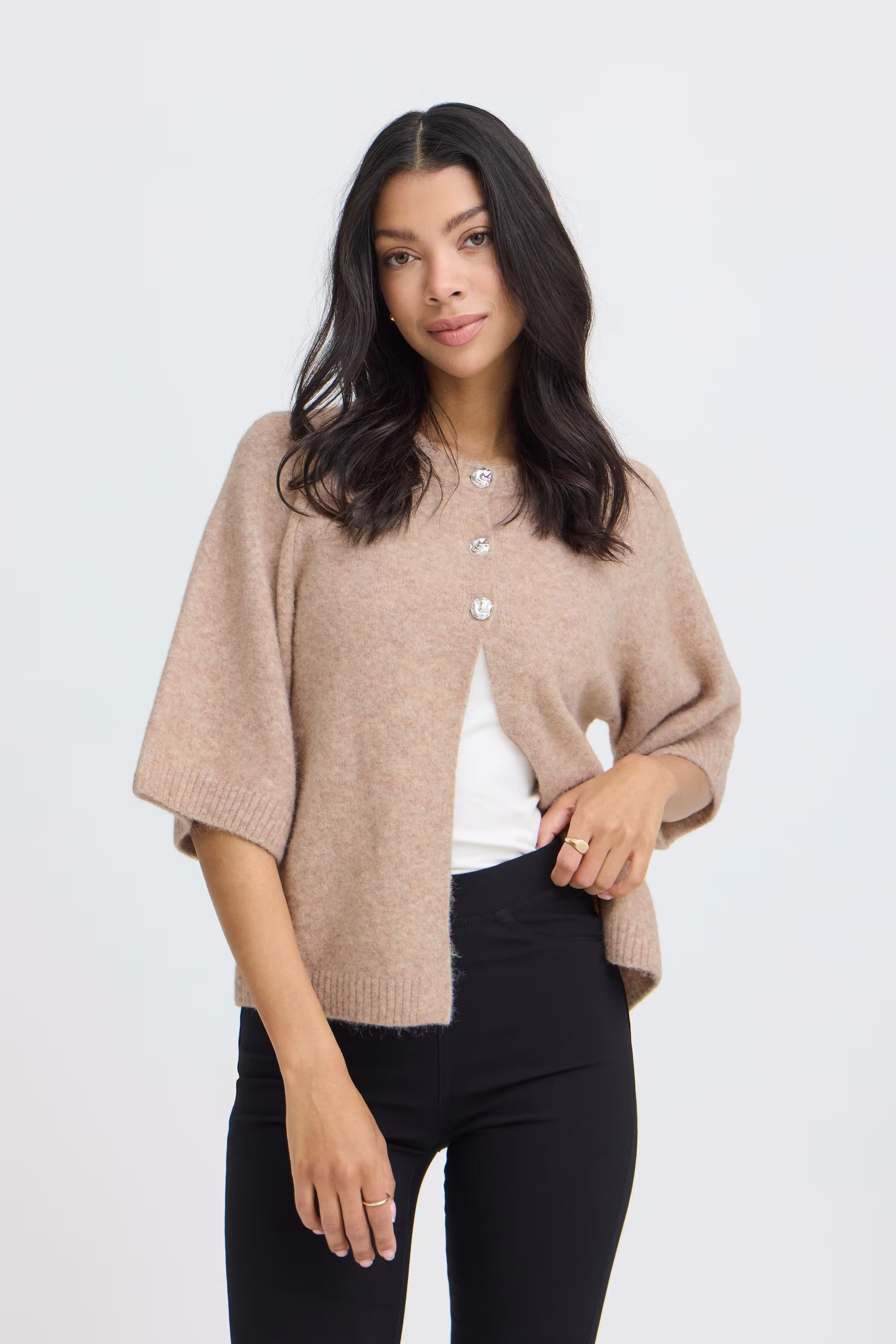 BYXOMEA Cardigan LOOKBOOK FRONT 20819711-1612121