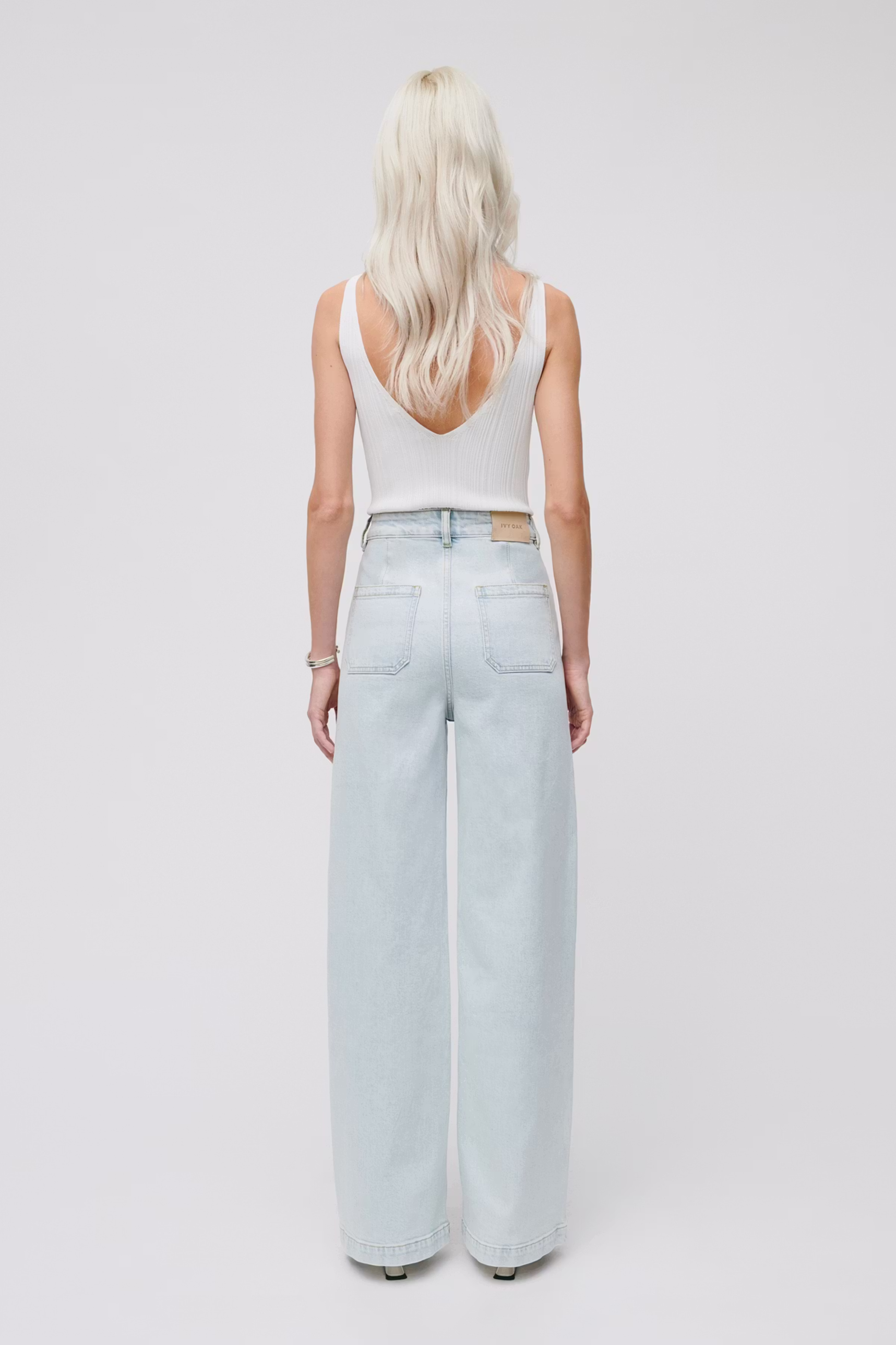 IOPIXIE Trousers LOOKBOOK BACK 30600384-BL806