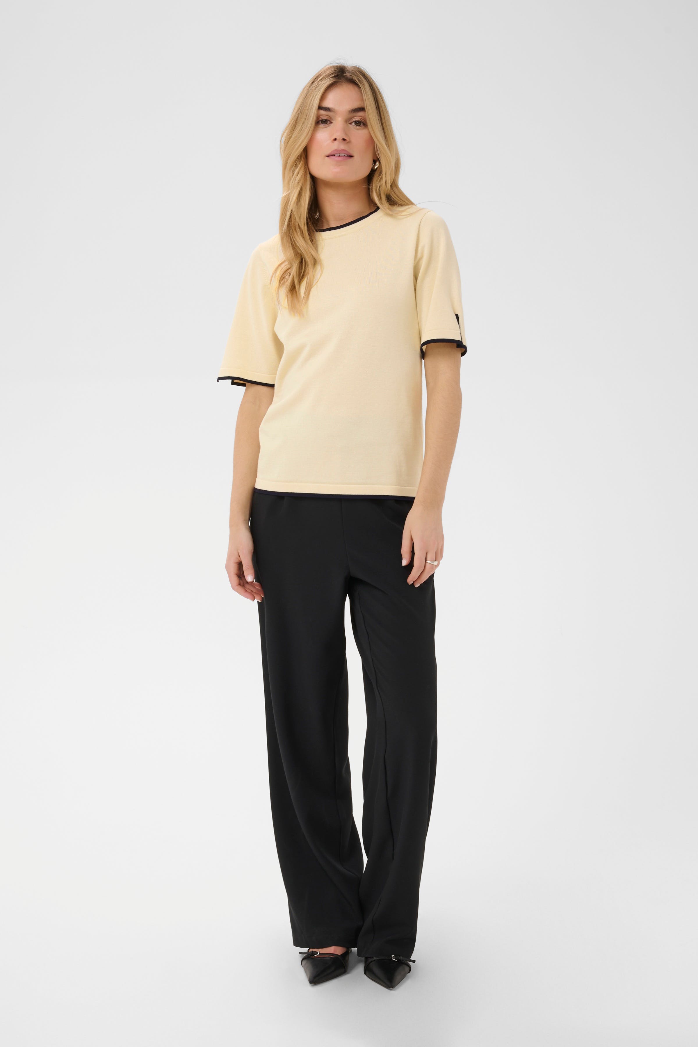 MilaSZ Pullover LOOKBOOK FRONT 30514647-305103