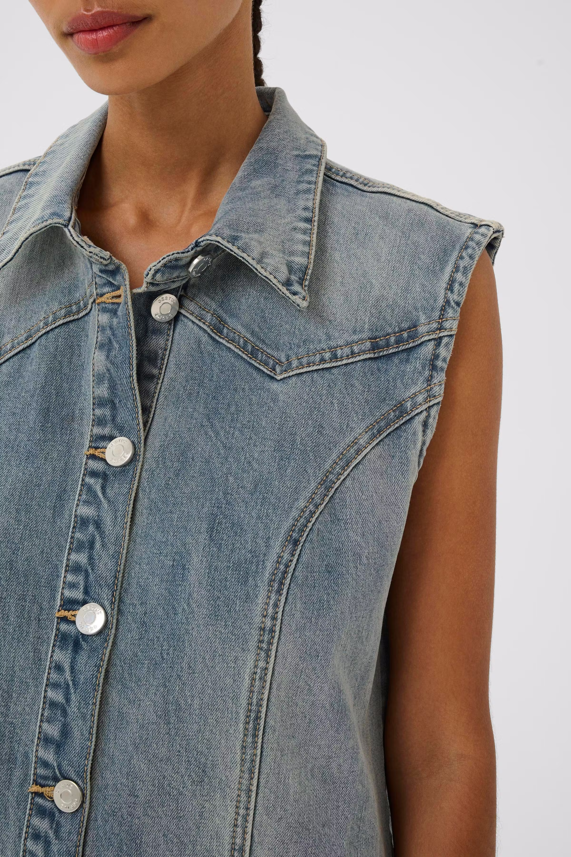 GZnoma Denimkjole LOOKBOOK DETAIL 10911188-109408
