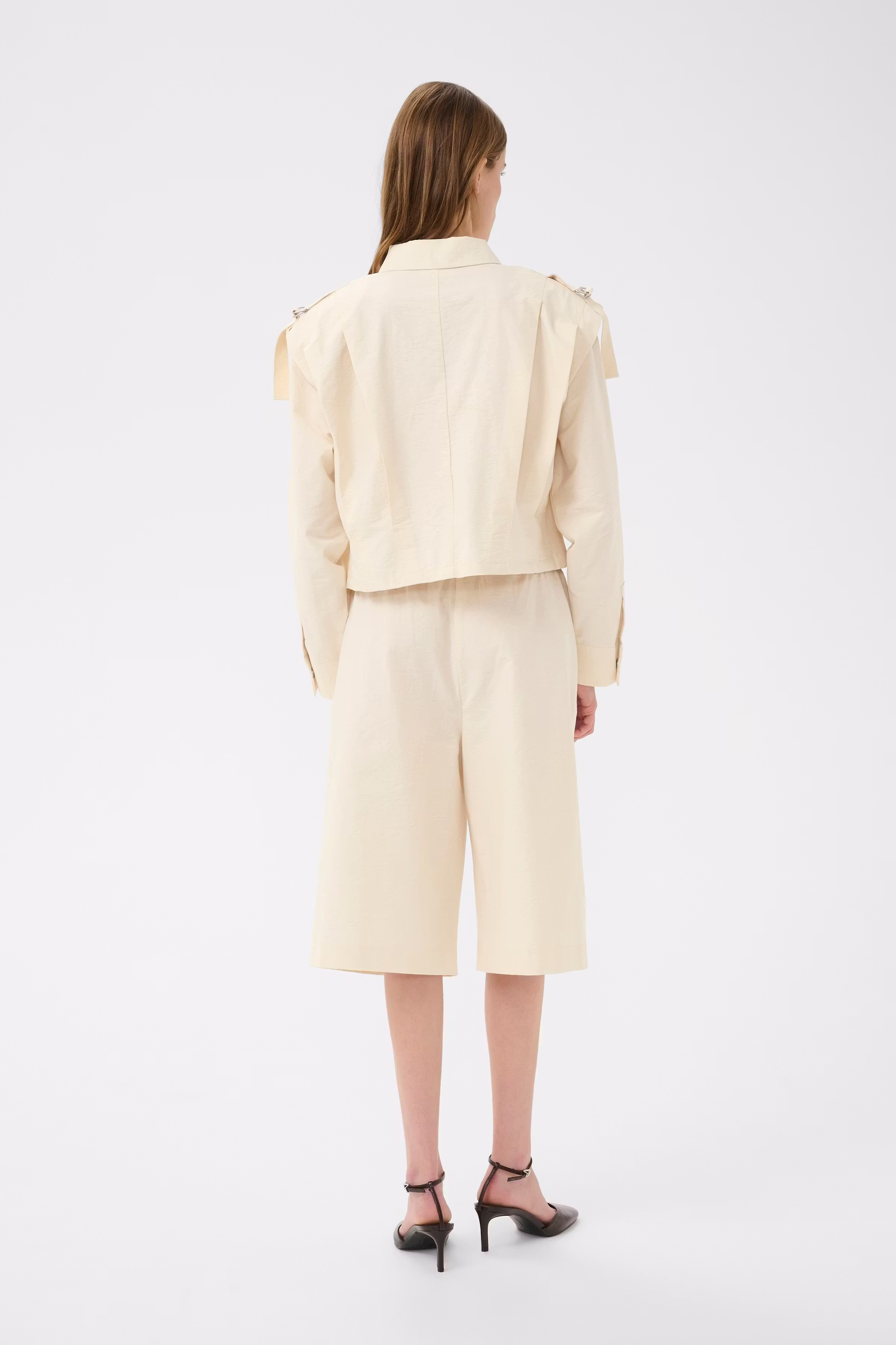 KBFalka Shirt LOOKBOOK BACK 10105928-110103