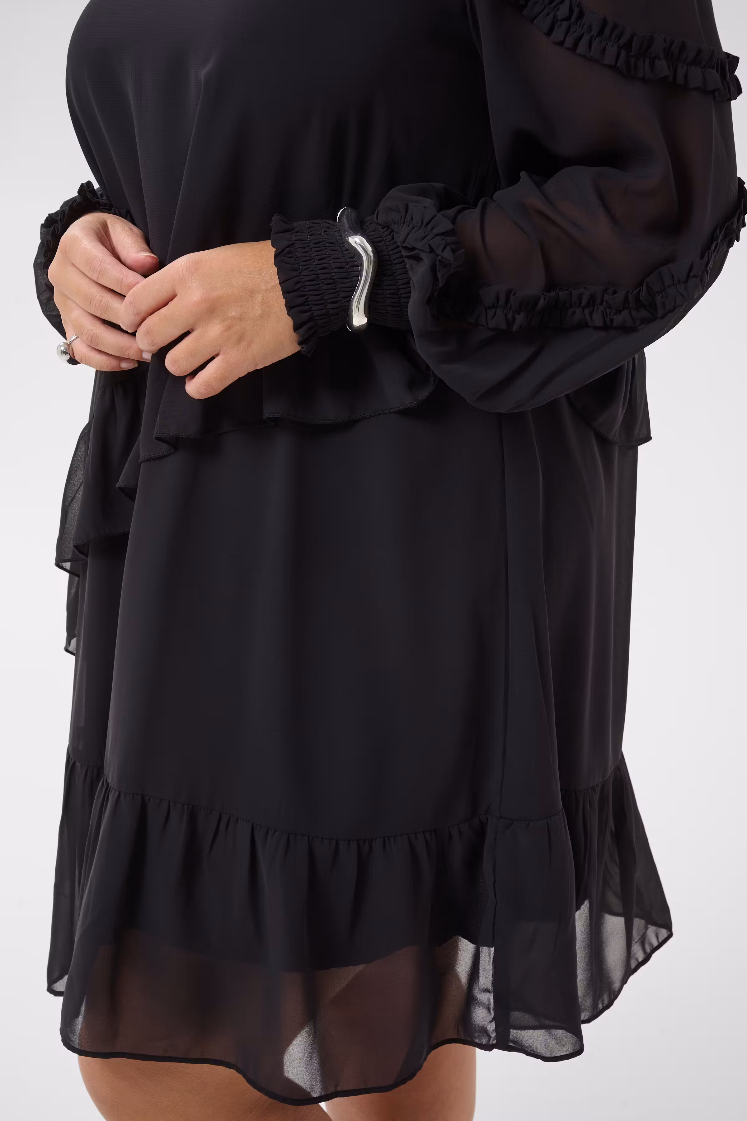 KCnaelle Kjole LOOKBOOK DETAIL 10584508-100121
