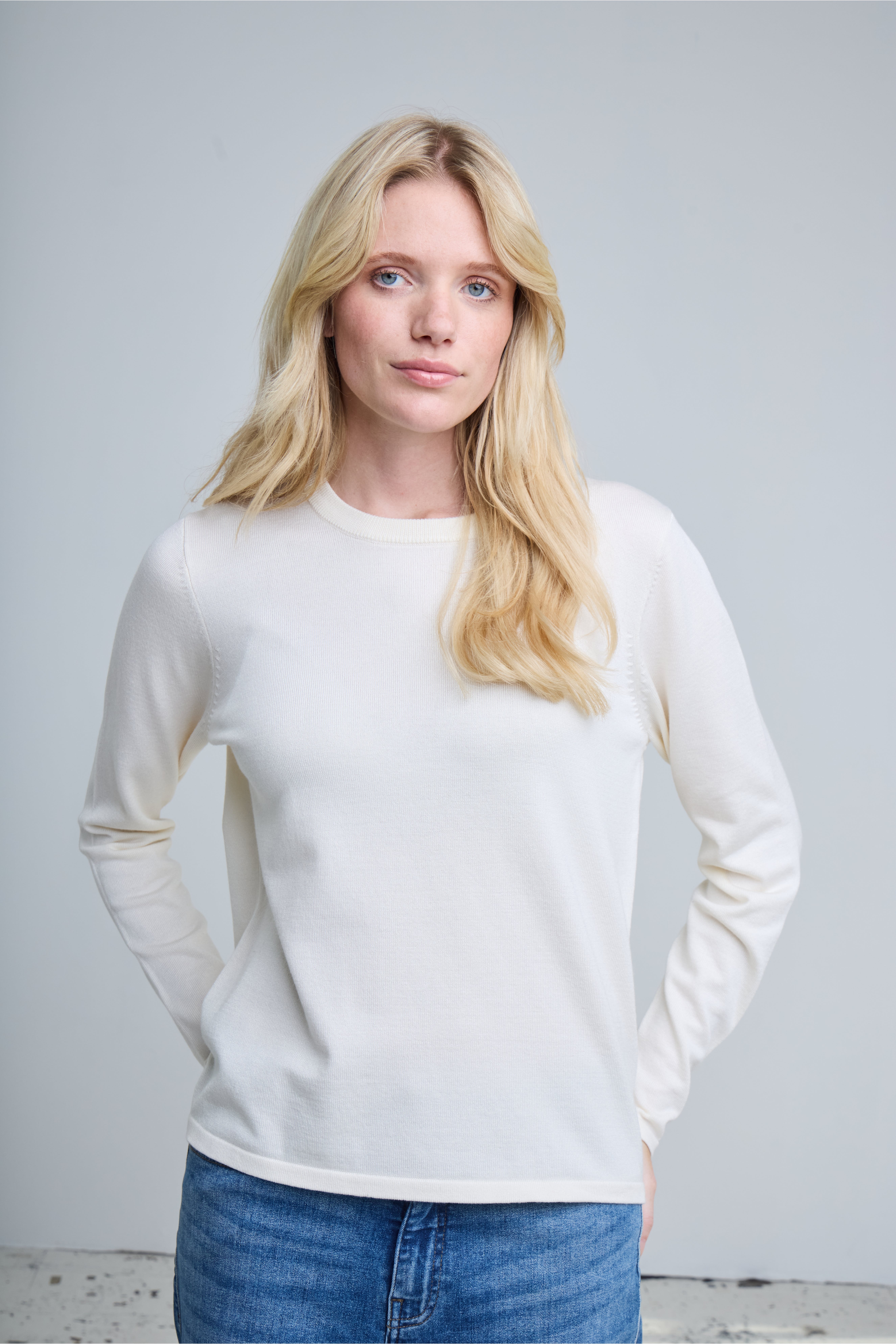 IHLULS O-Neck Pullover LOCATION NONE 20125814-130905