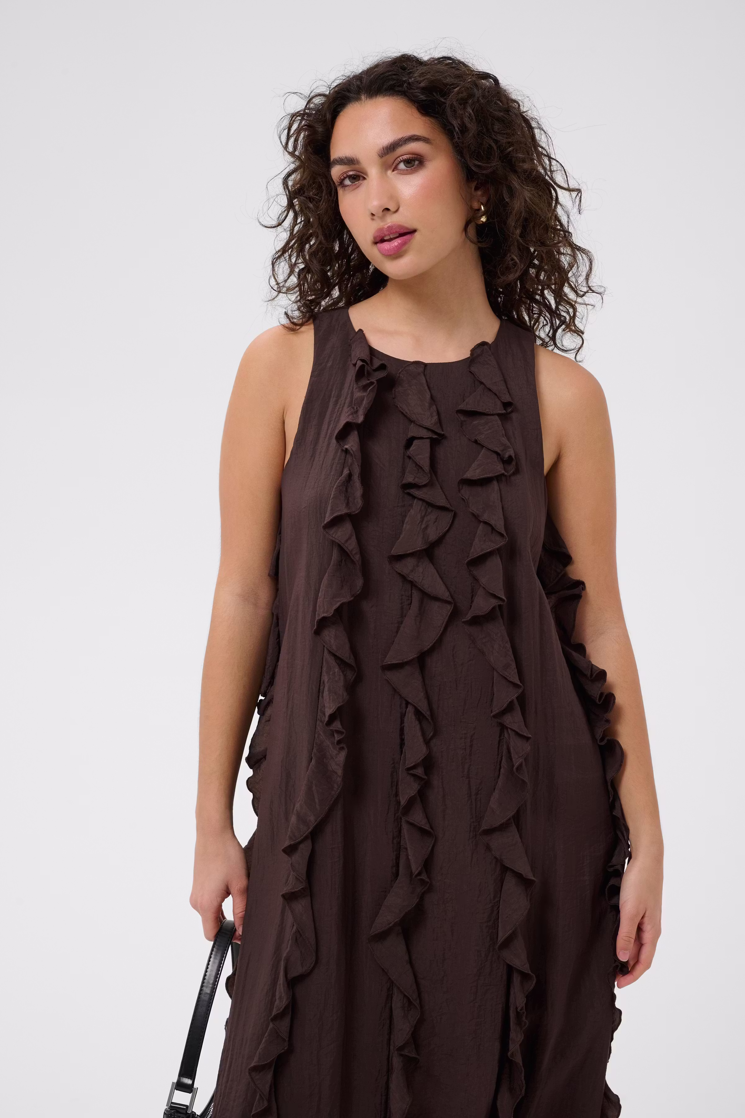KAines Dress LOOKBOOK DETAIL 10512037-190915
