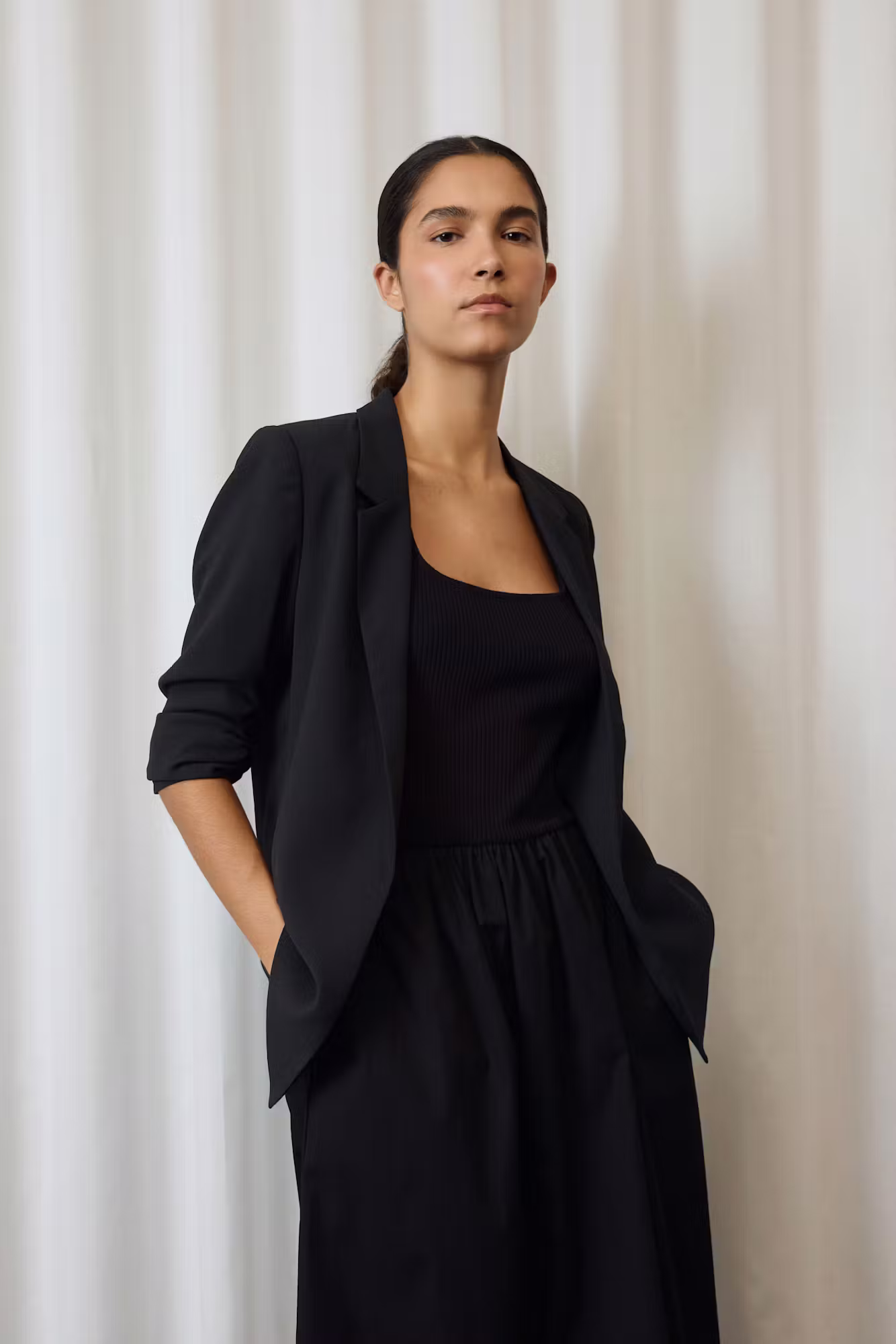 SLShirley Blazer LOCATION NONE 30403608-40050