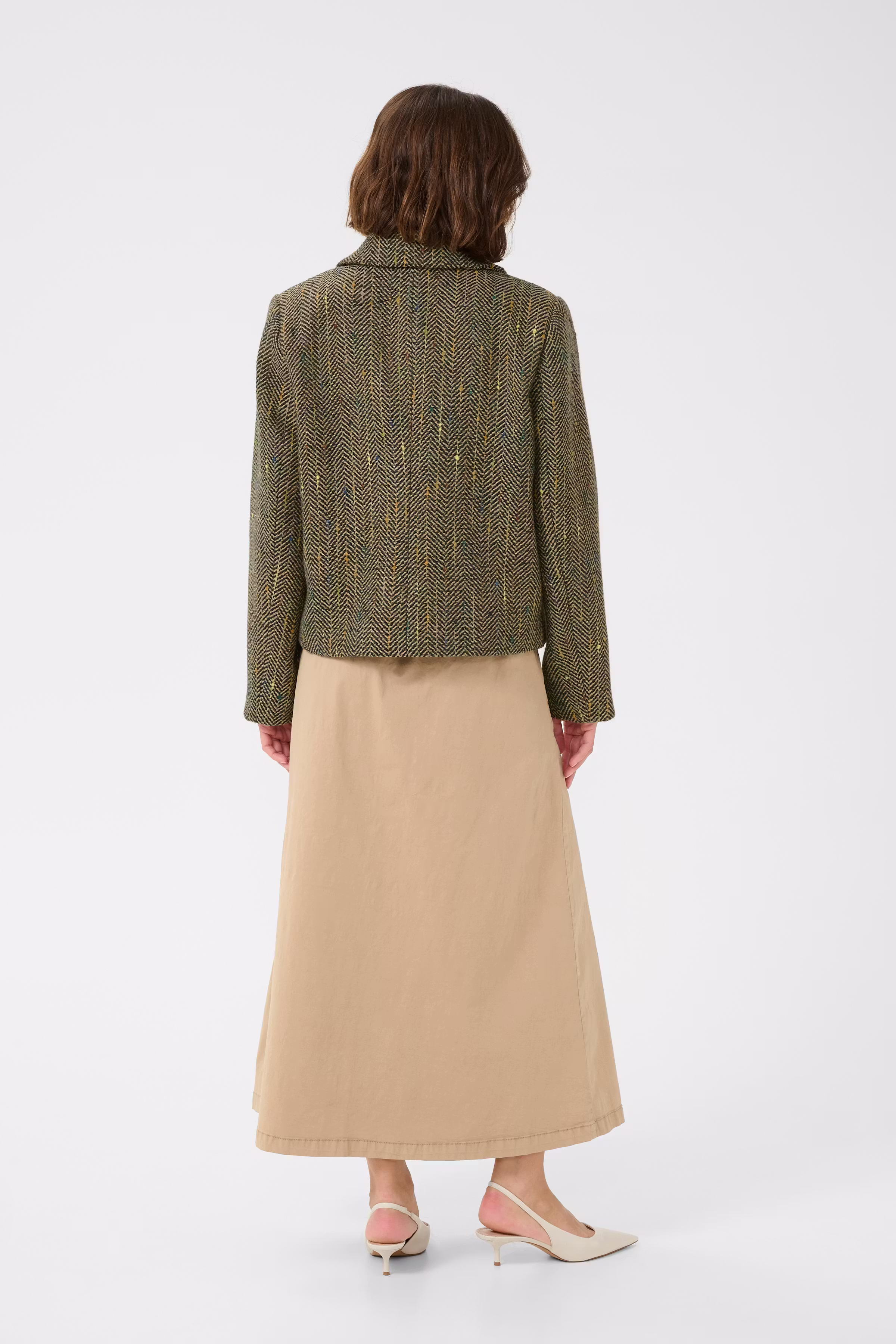 CUbrinette Mantel LOOKBOOK BACK 50112017-107870