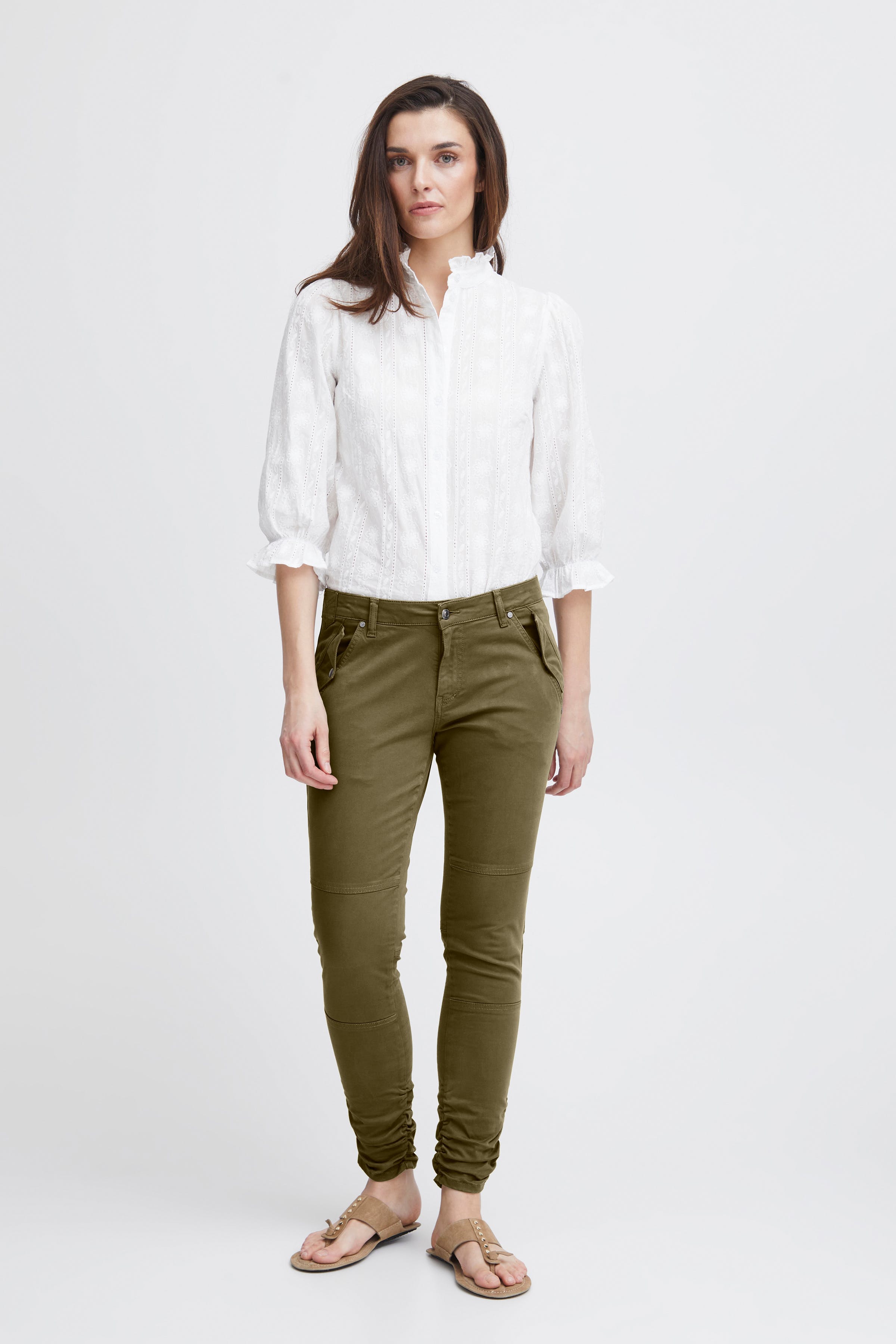 PZFAYLINN Mid Waist Skinny Leg Broek LOOKBOOK FRONT 50207985-190510