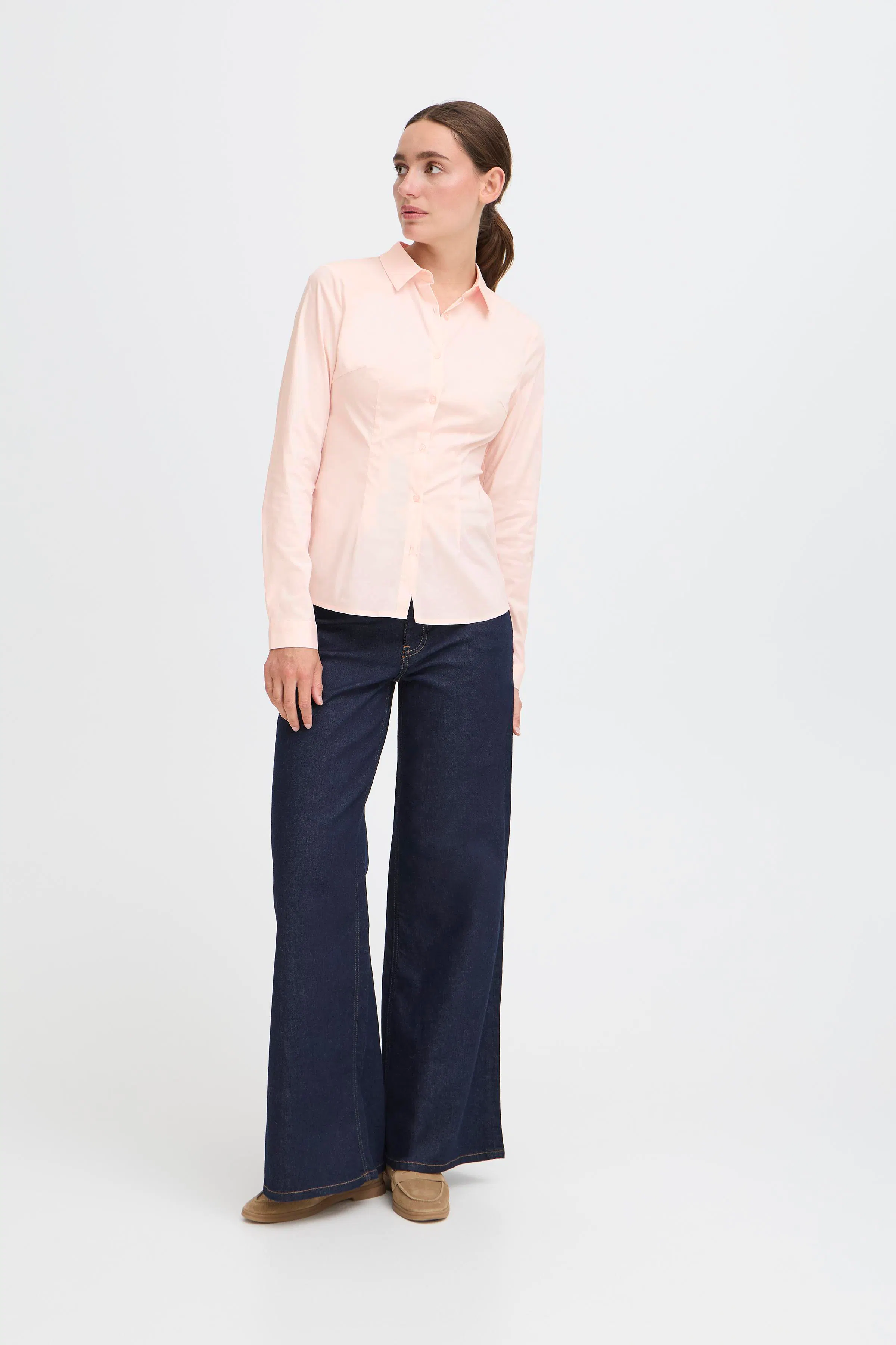 IHDIMA Skjorte LOOKBOOK FRONT 102533-111408