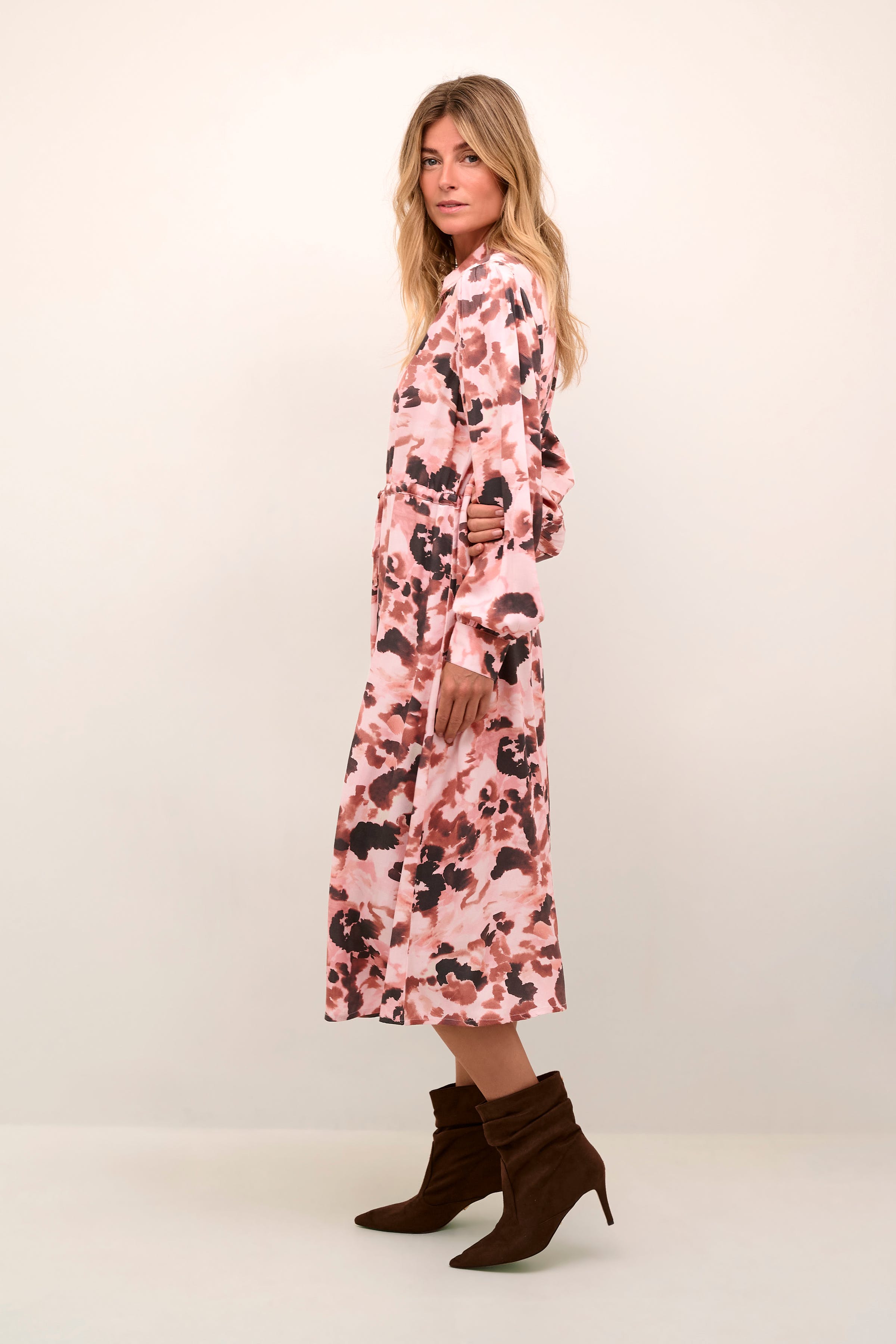 CRElena Kleid LOOKBOOK FRONT 10613187-106904