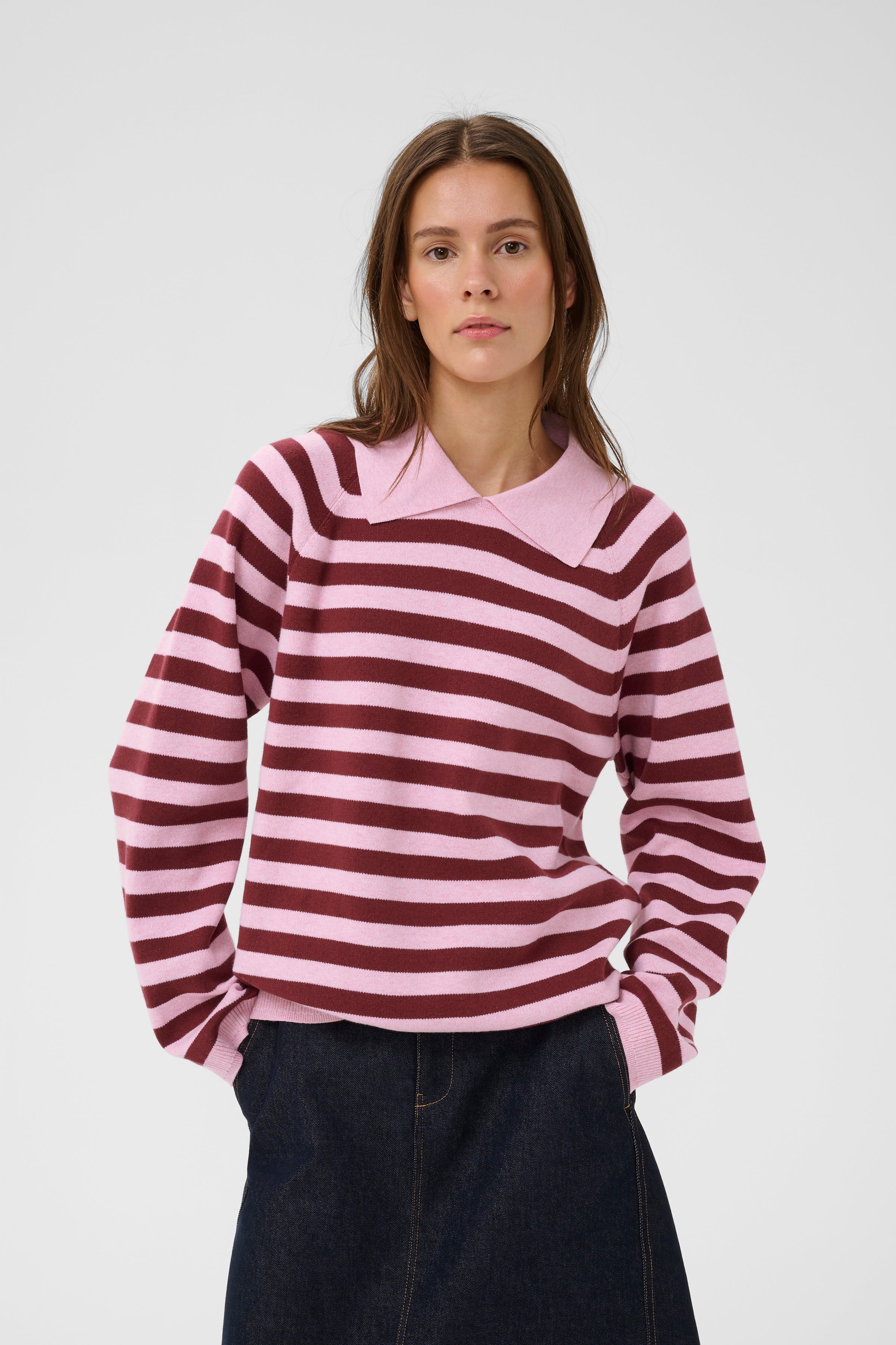 MADIEIW Polo Pullover LOOKBOOK FRONT 30112397-900006894