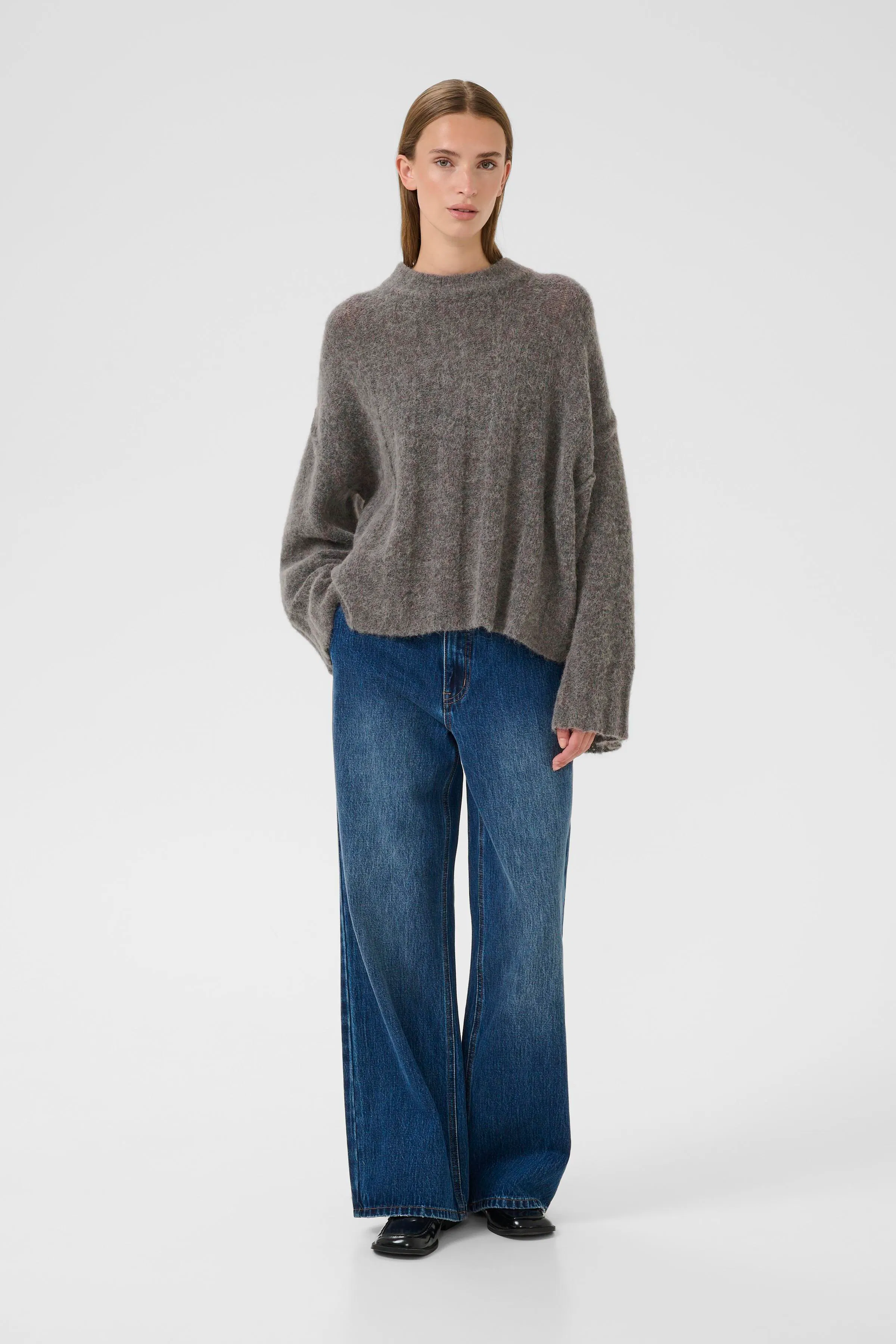 KBBlake Pullover LOOKBOOK FRONT 10105592-103422