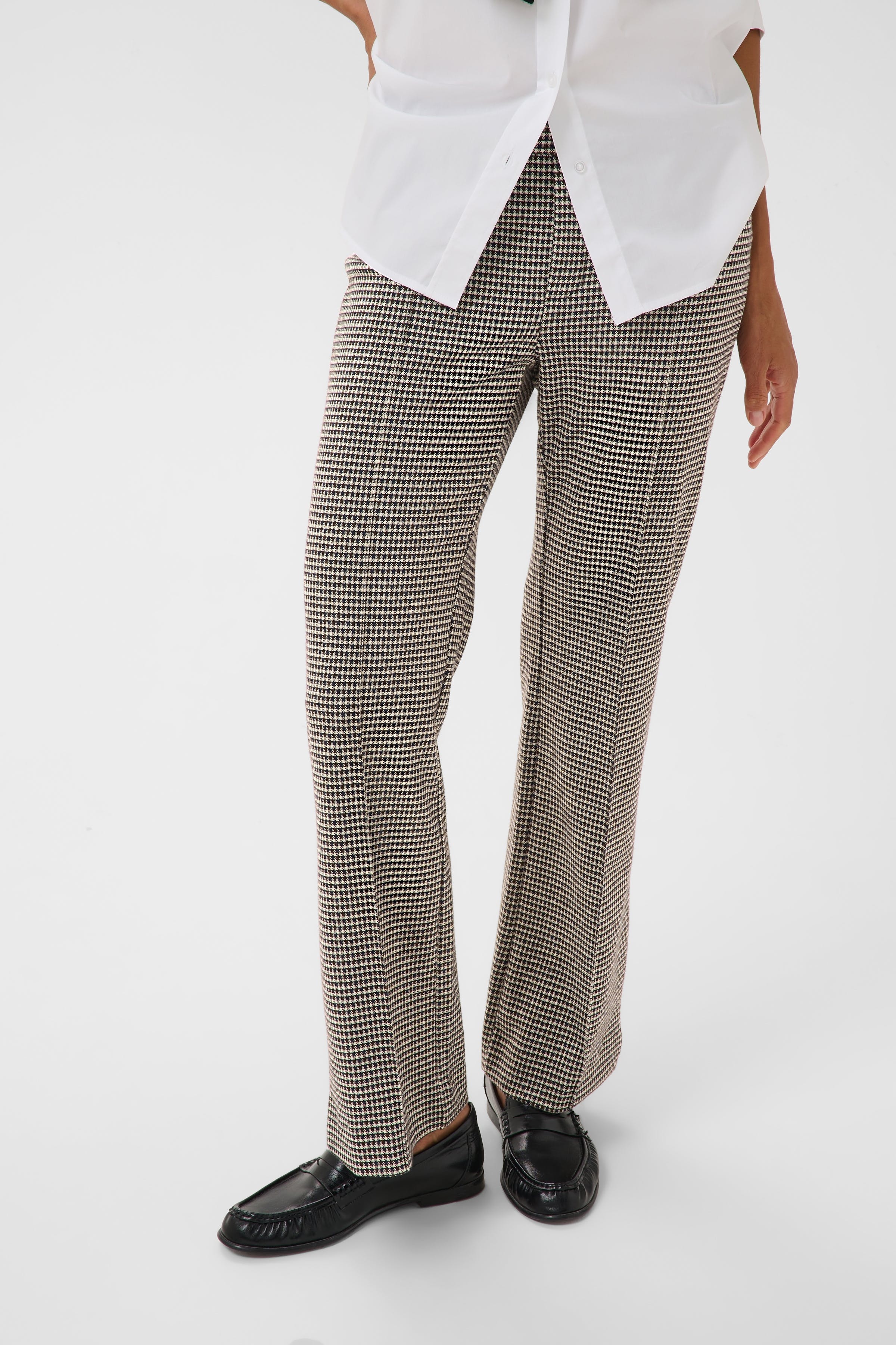 PontasPW Hose LOOKBOOK FRONT 30305506-305148