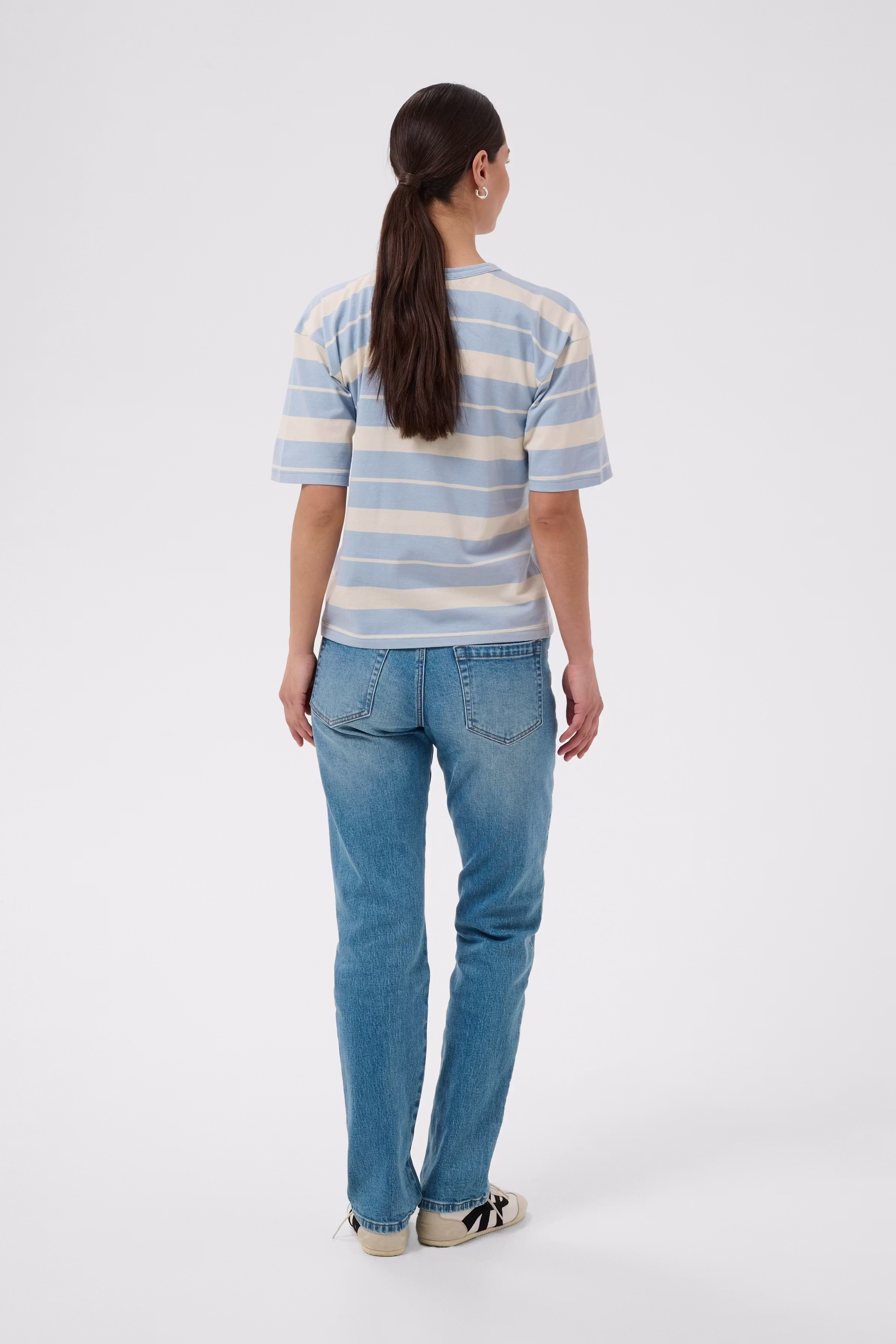 KAwinny T-shirt LOOKBOOK BACK 10511813-1000009