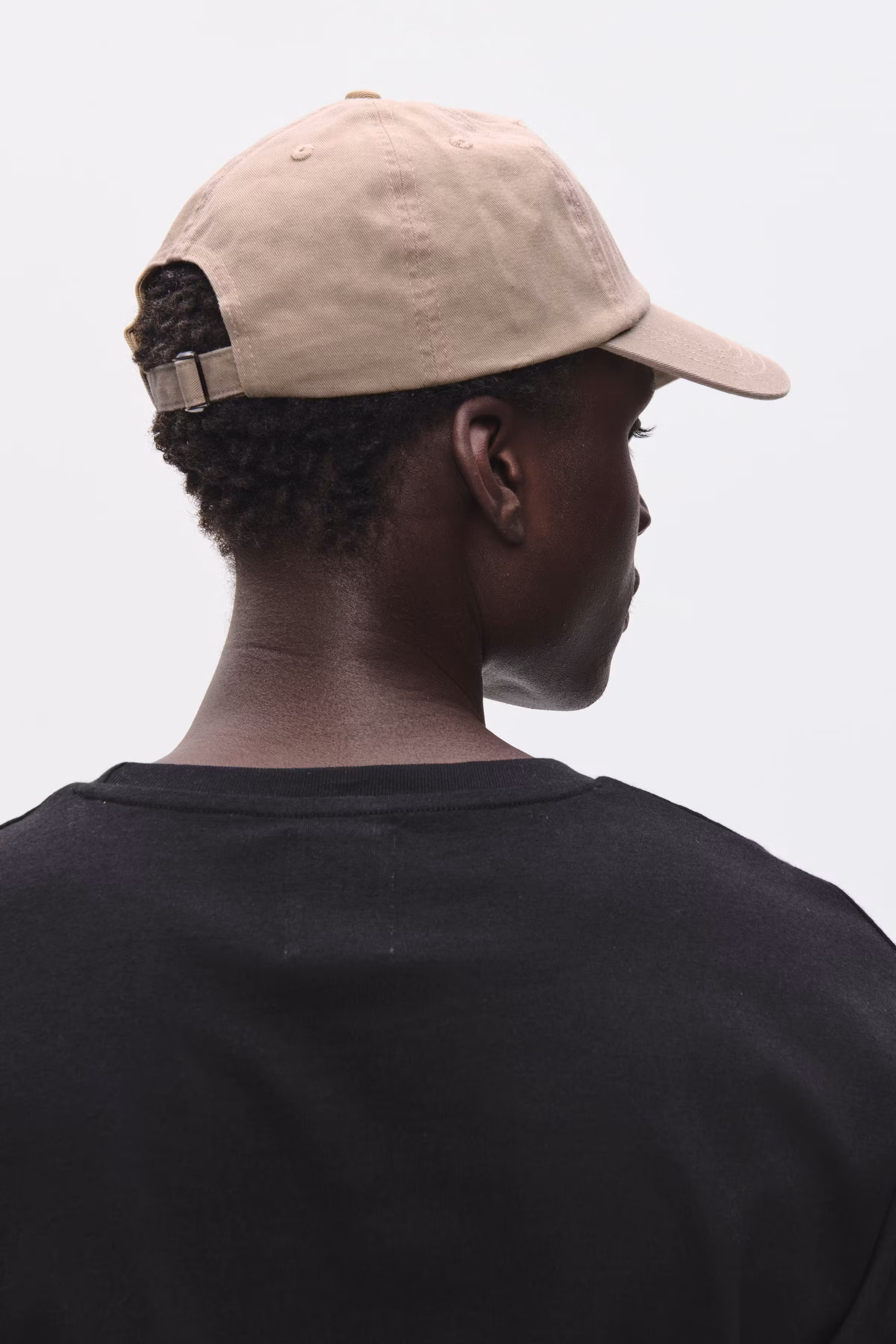 WWEli Cap LOOKBOOK BACK 30251374-171115