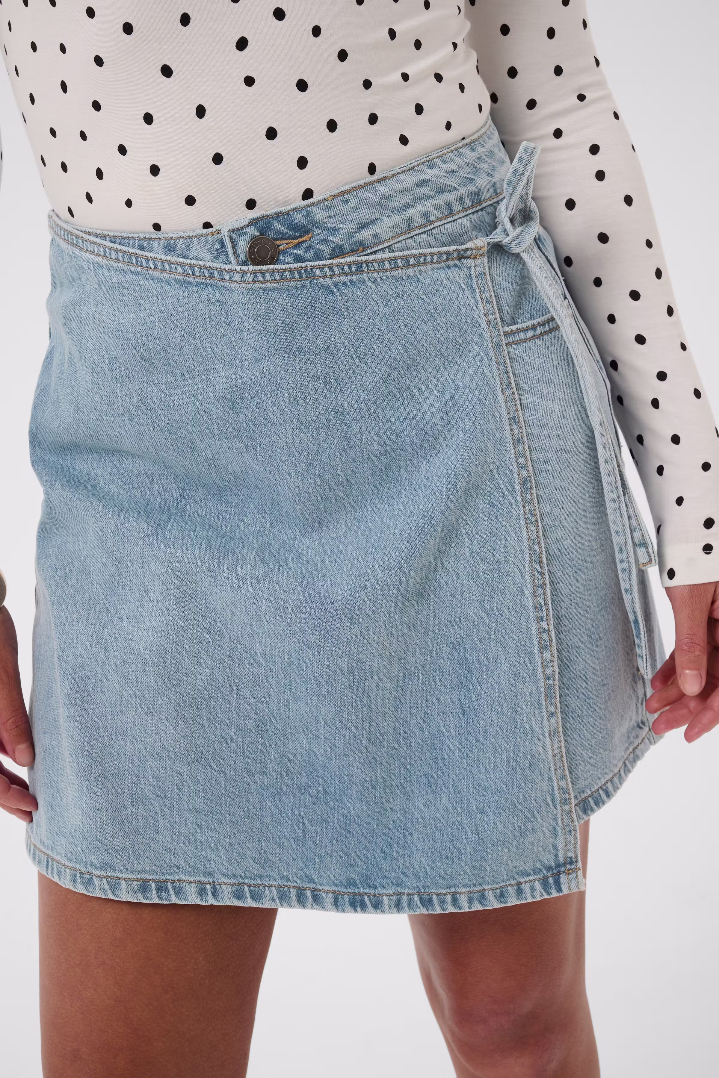 KAjordi Shorts LOOKBOOK DETAIL 10511747-109460