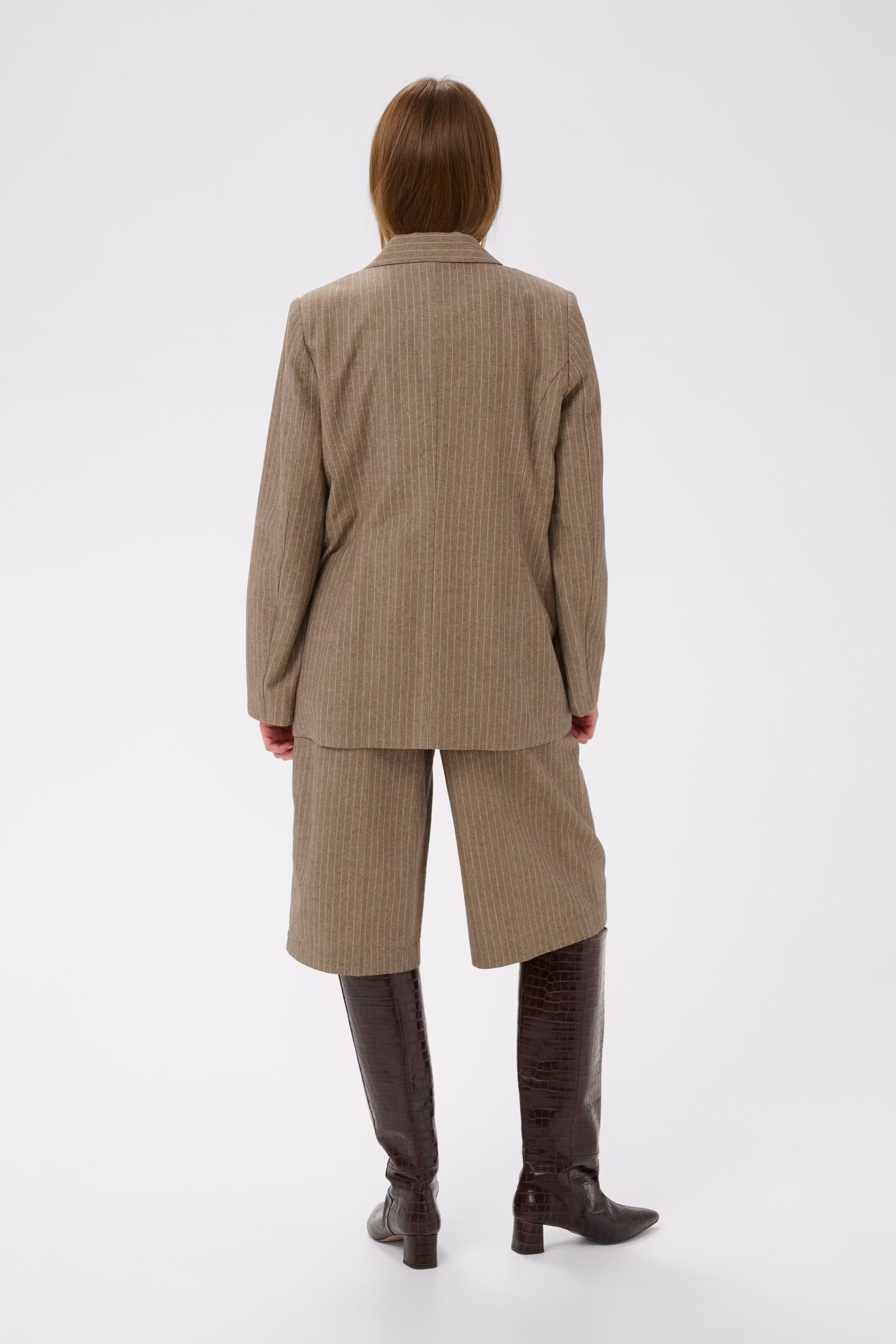 SLGinevra Blazer LOOKBOOK BACK 30408972-304684