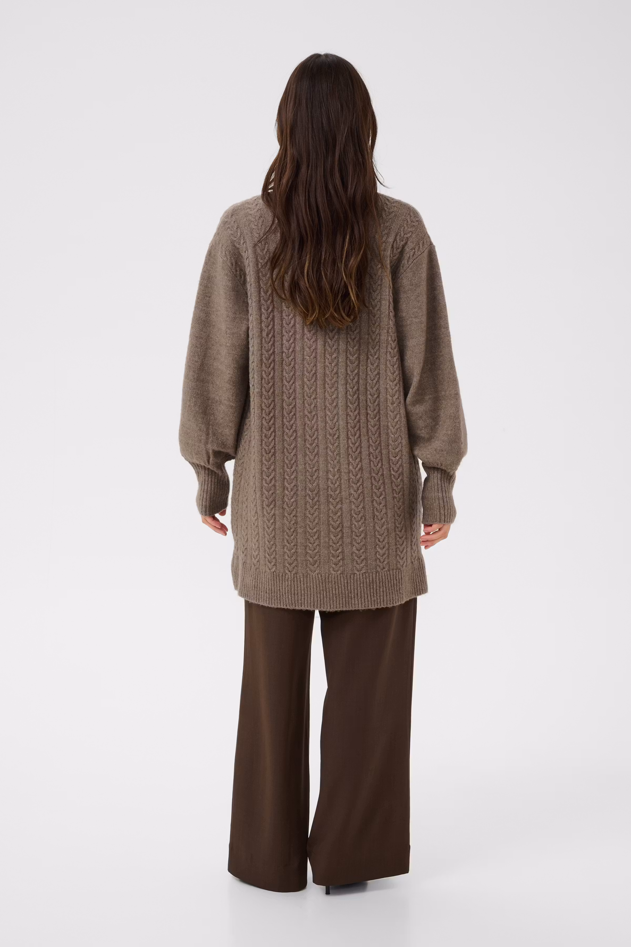 BPmadelyn Cardigan LOOKBOOK BACK 40200070-1813041